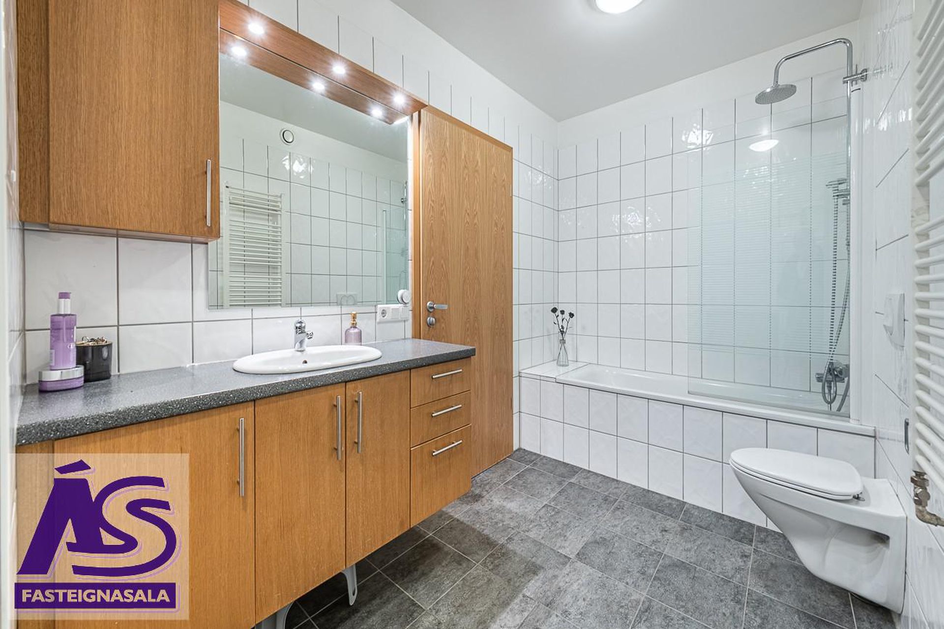 Berjavellir 3, 221 Hafnarfjörður