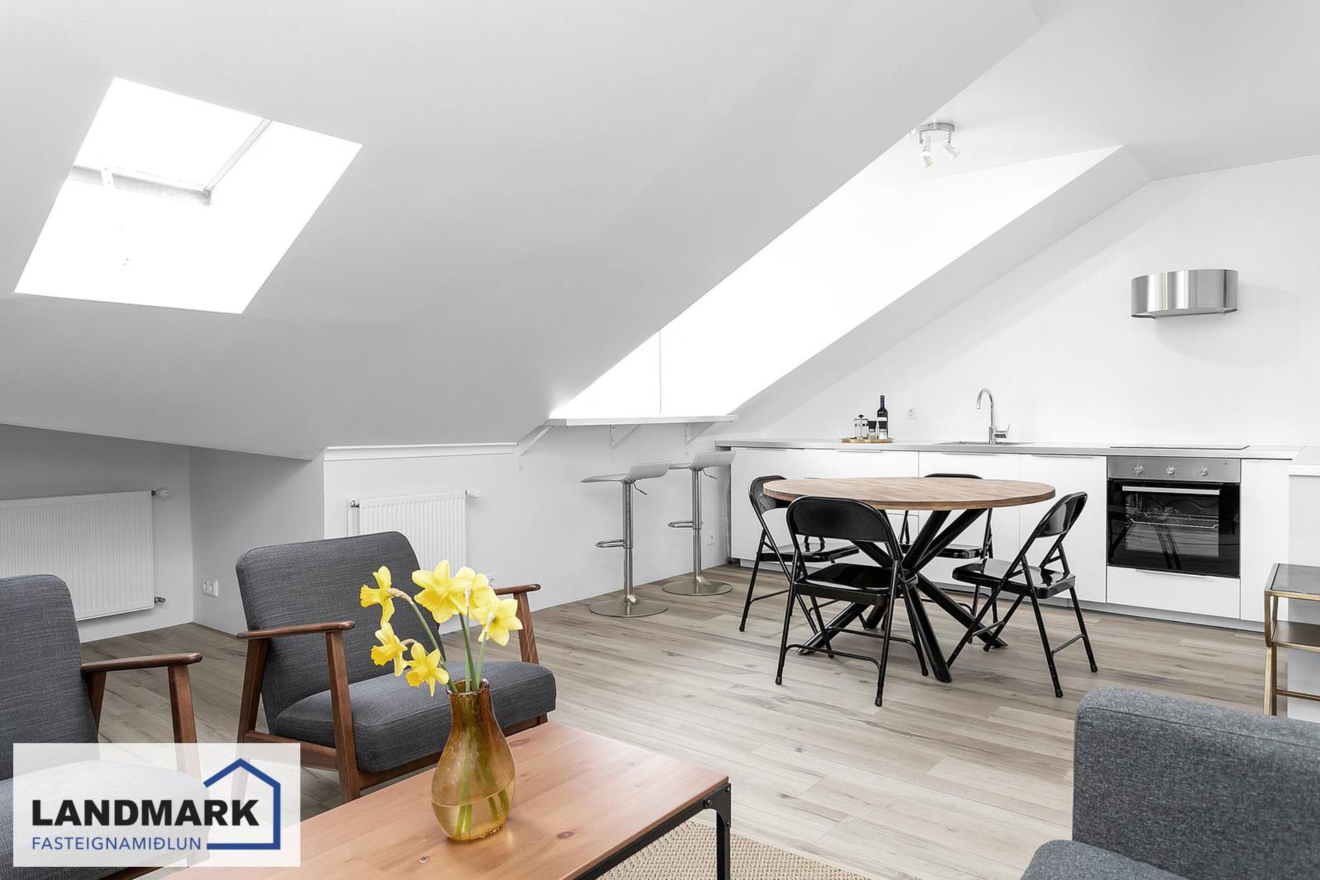 Laufásvegur 10, 101 Reykjavík