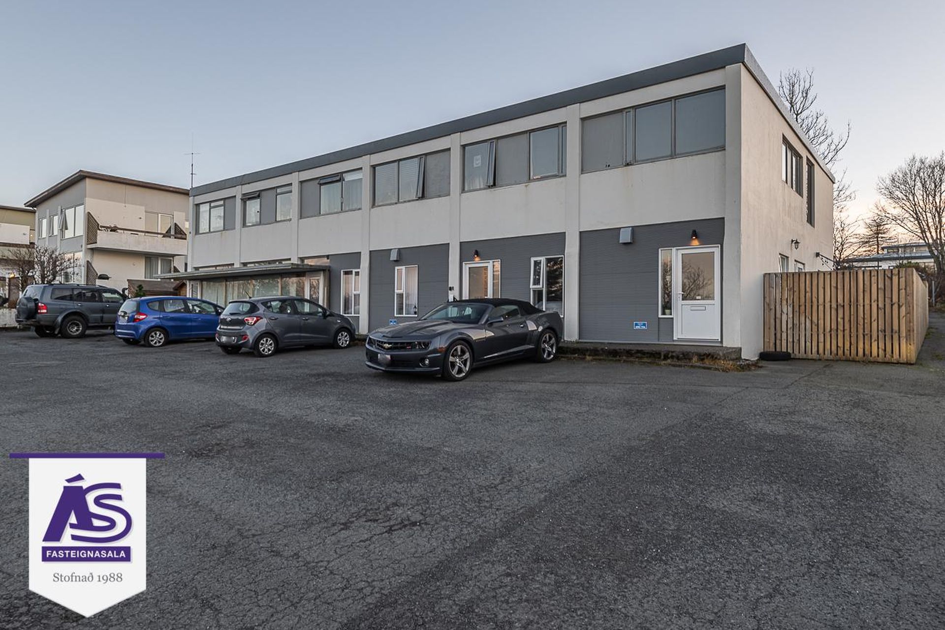 Kársnesbraut 93, 200 Kópavogur