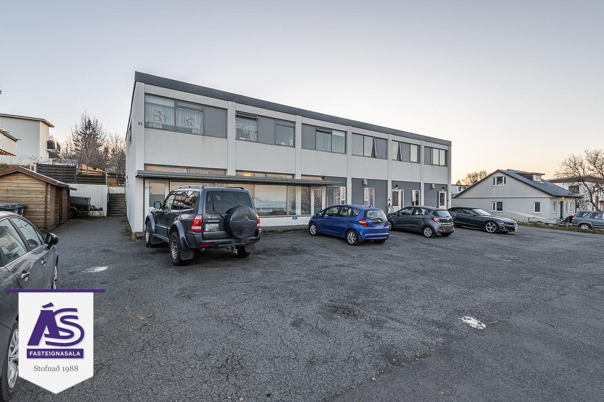 Kársnesbraut 93, 200 Kópavogur