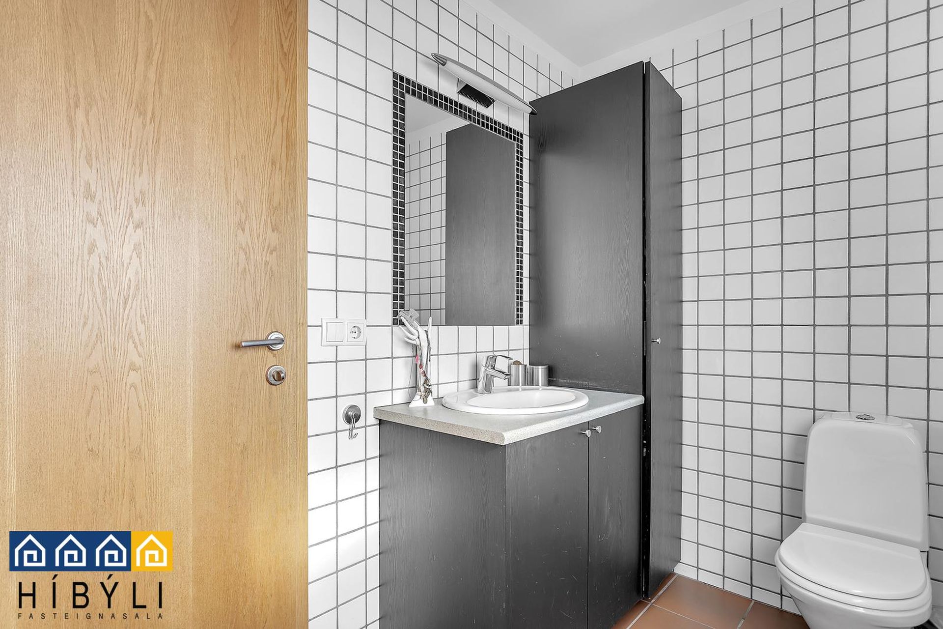 Fálkagata 25, 107 Reykjavík