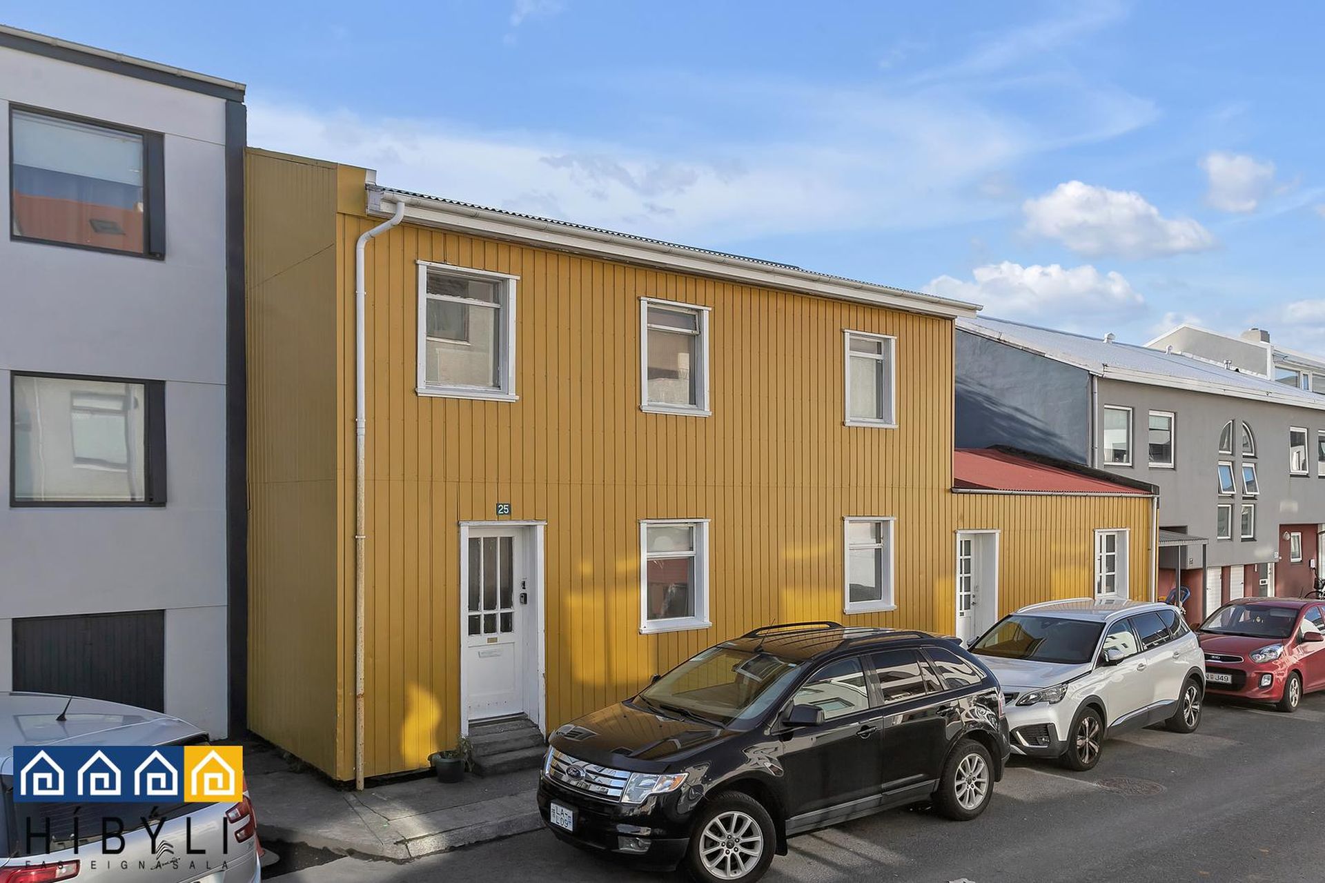 Fálkagata 25, 107 Reykjavík