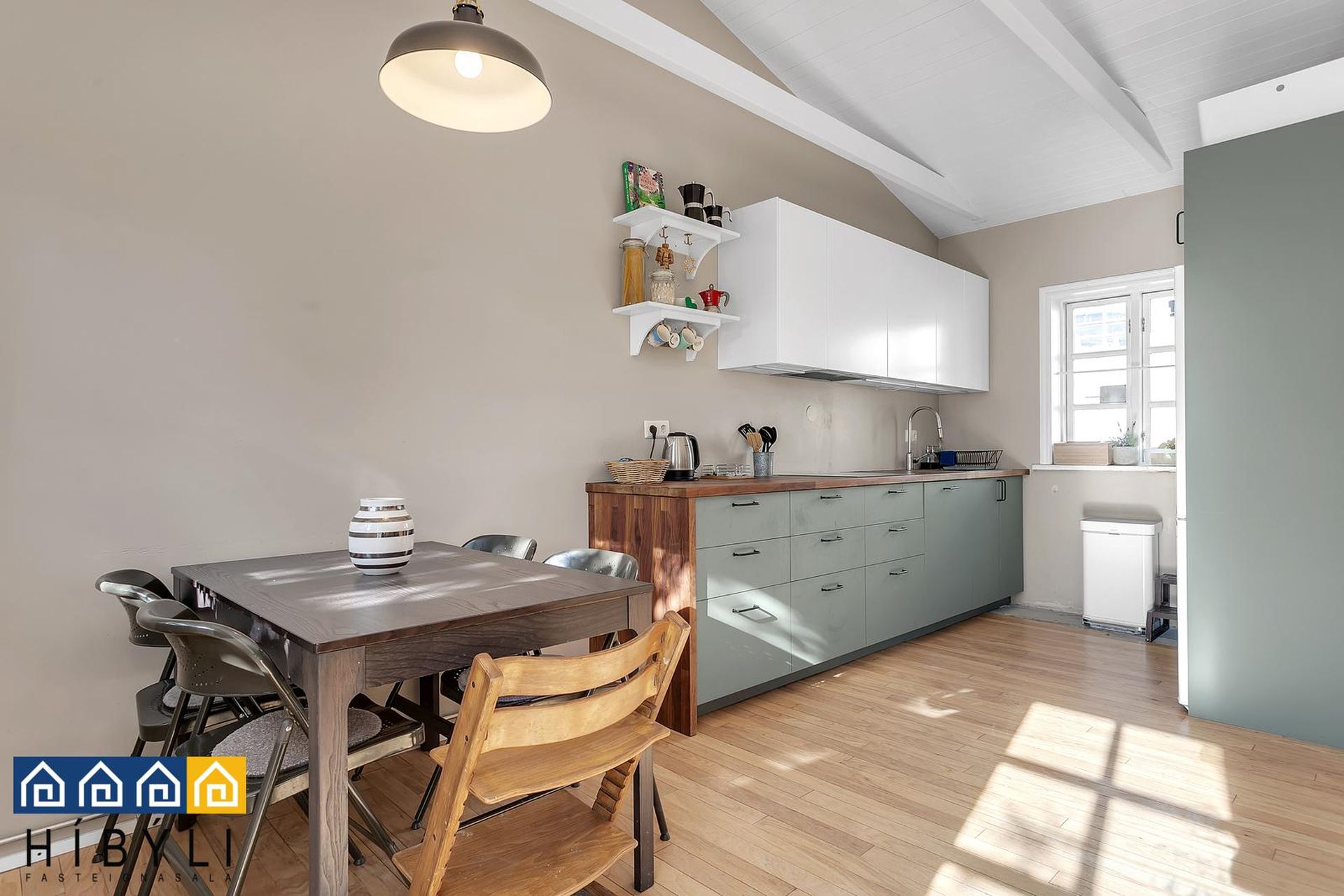 Fálkagata 25, 107 Reykjavík