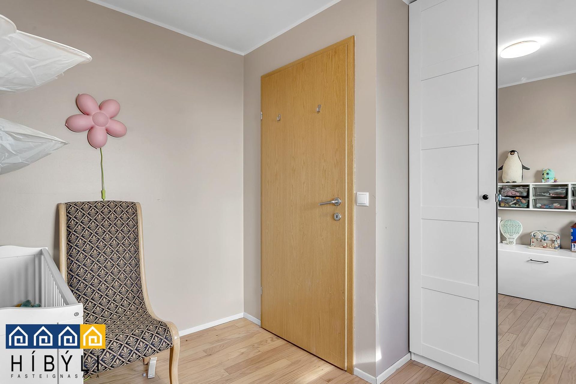 Fálkagata 25, 107 Reykjavík