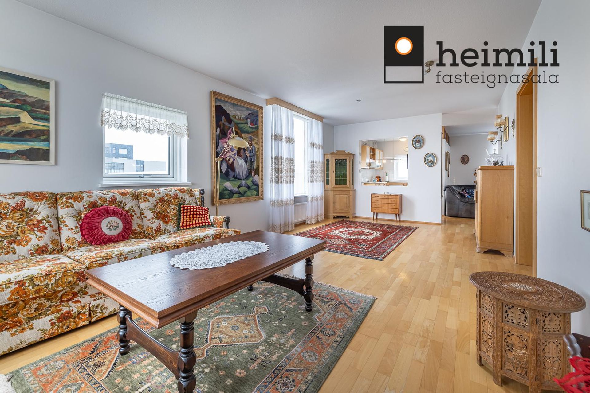 Hraunbær 103, 110 Reykjavík