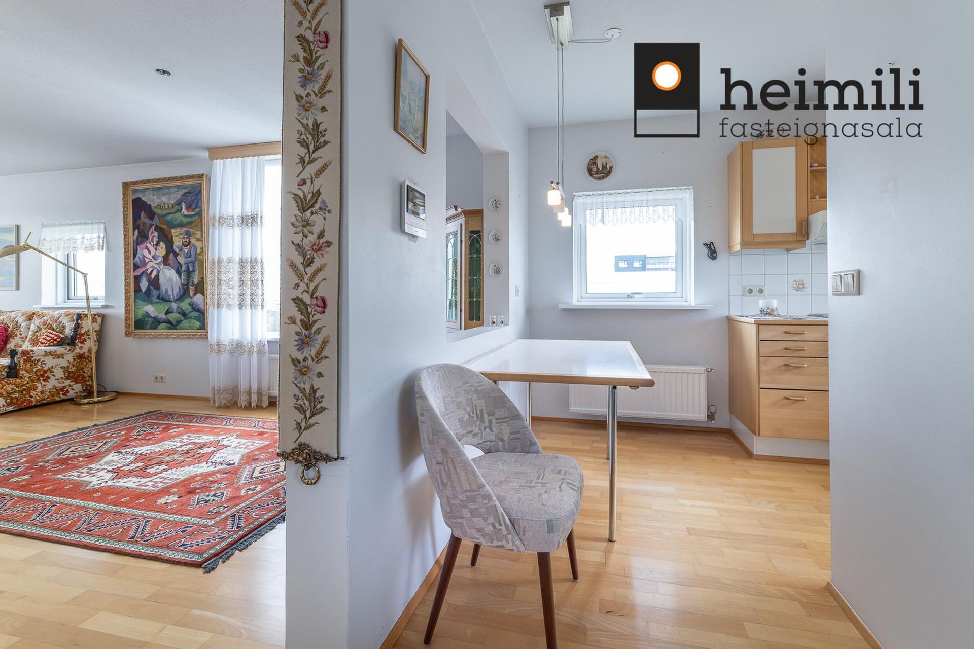 Hraunbær 103, 110 Reykjavík