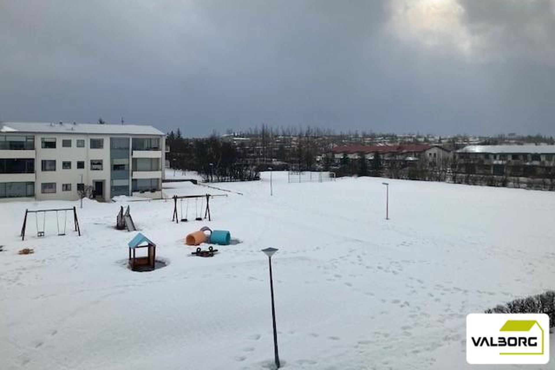 Hraunbær 134 - 0202, 110 Reykjavík