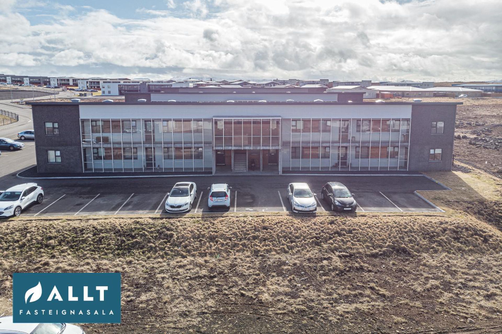 Dalsbraut 14, 260 Reykjanesbær