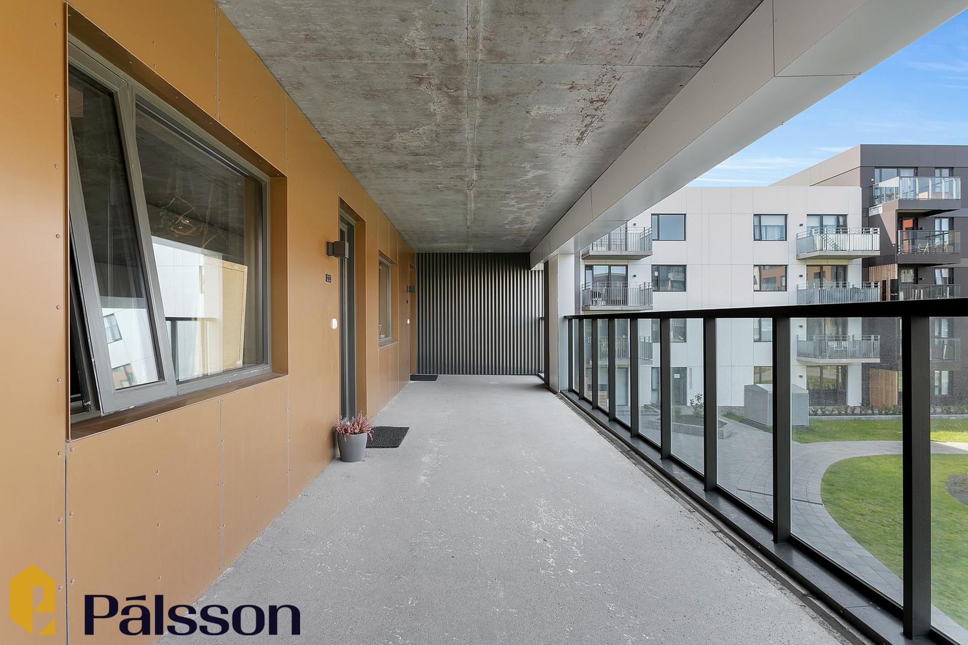 Smyrilshlíð 3, 102 Reykjavík