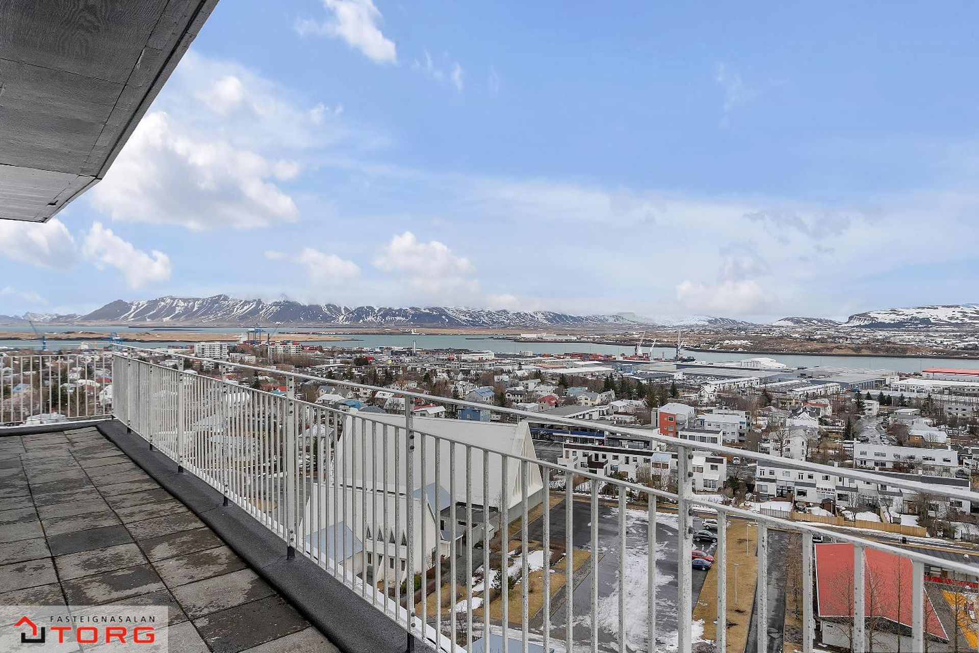 Sólheimar 23, 104 Reykjavík