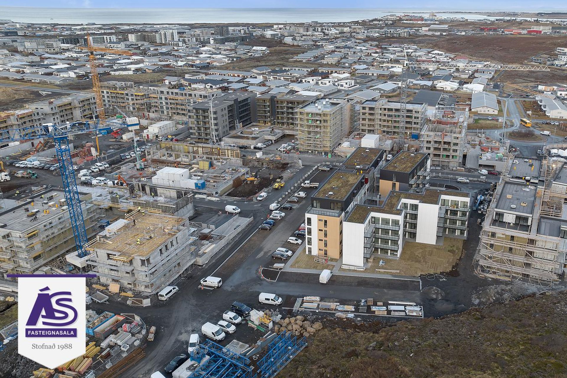 Áshamar 52 - 0209, 221 Hafnarfjörður