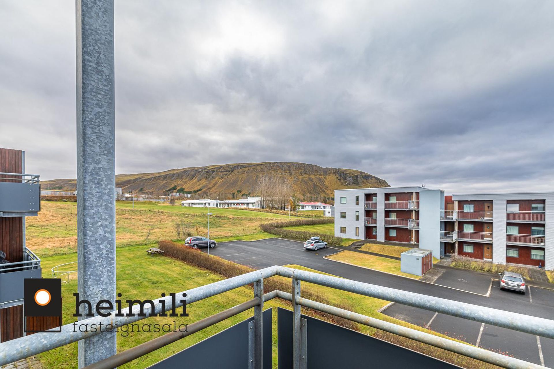 Klapparhlíð 30, 270 Mosfellsbær