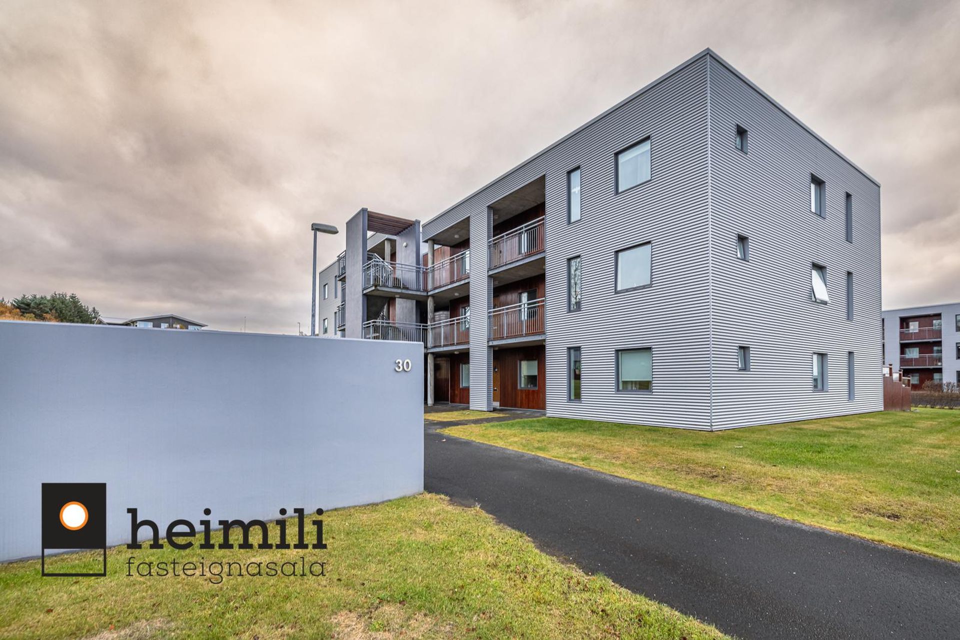 Klapparhlíð 30, 270 Mosfellsbær