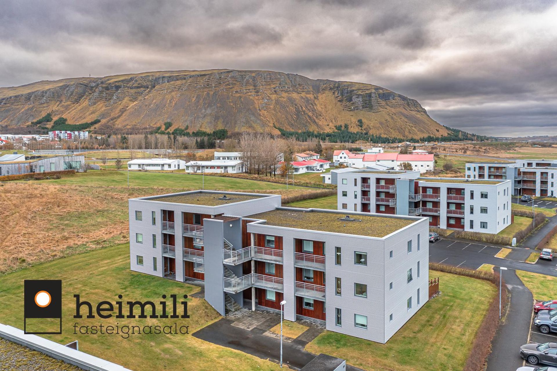 Klapparhlíð 30, 270 Mosfellsbær