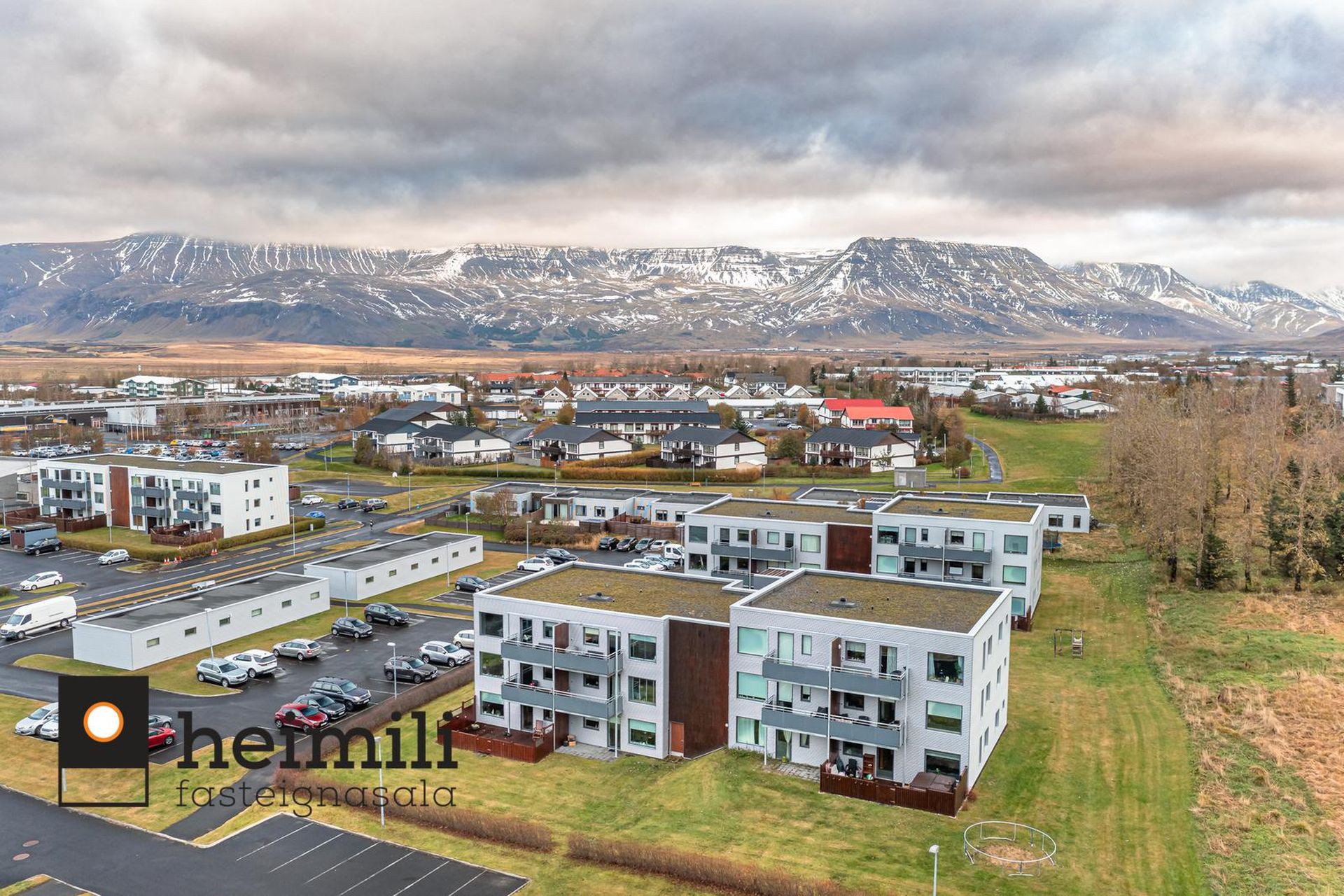 Klapparhlíð 30, 270 Mosfellsbær