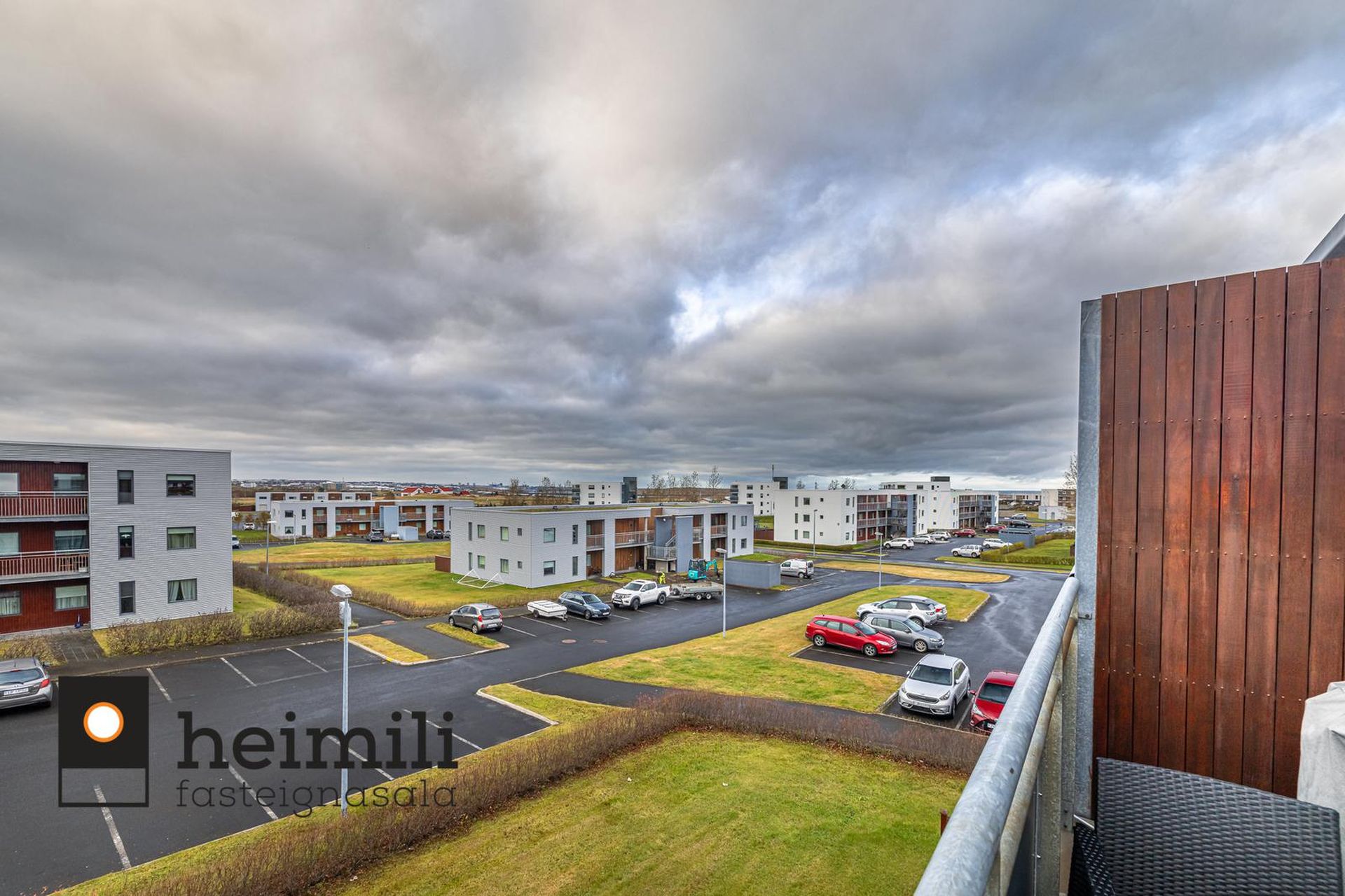 Klapparhlíð 30, 270 Mosfellsbær