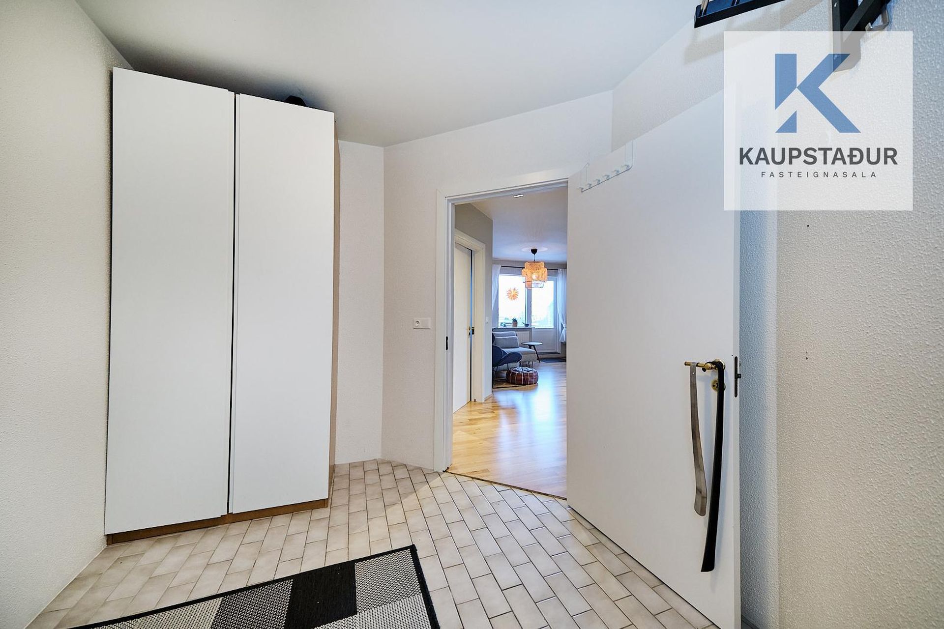 Reykás 49, 110 Reykjavík