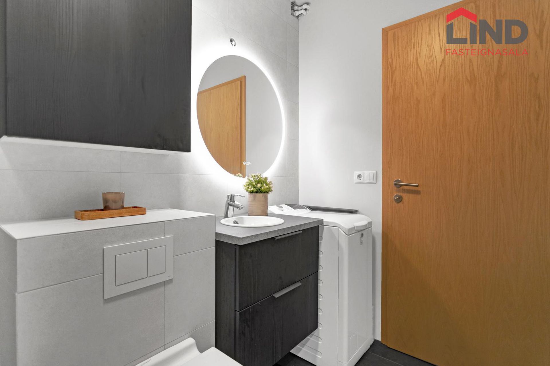 Meistaravellir 35, 107 Reykjavík
