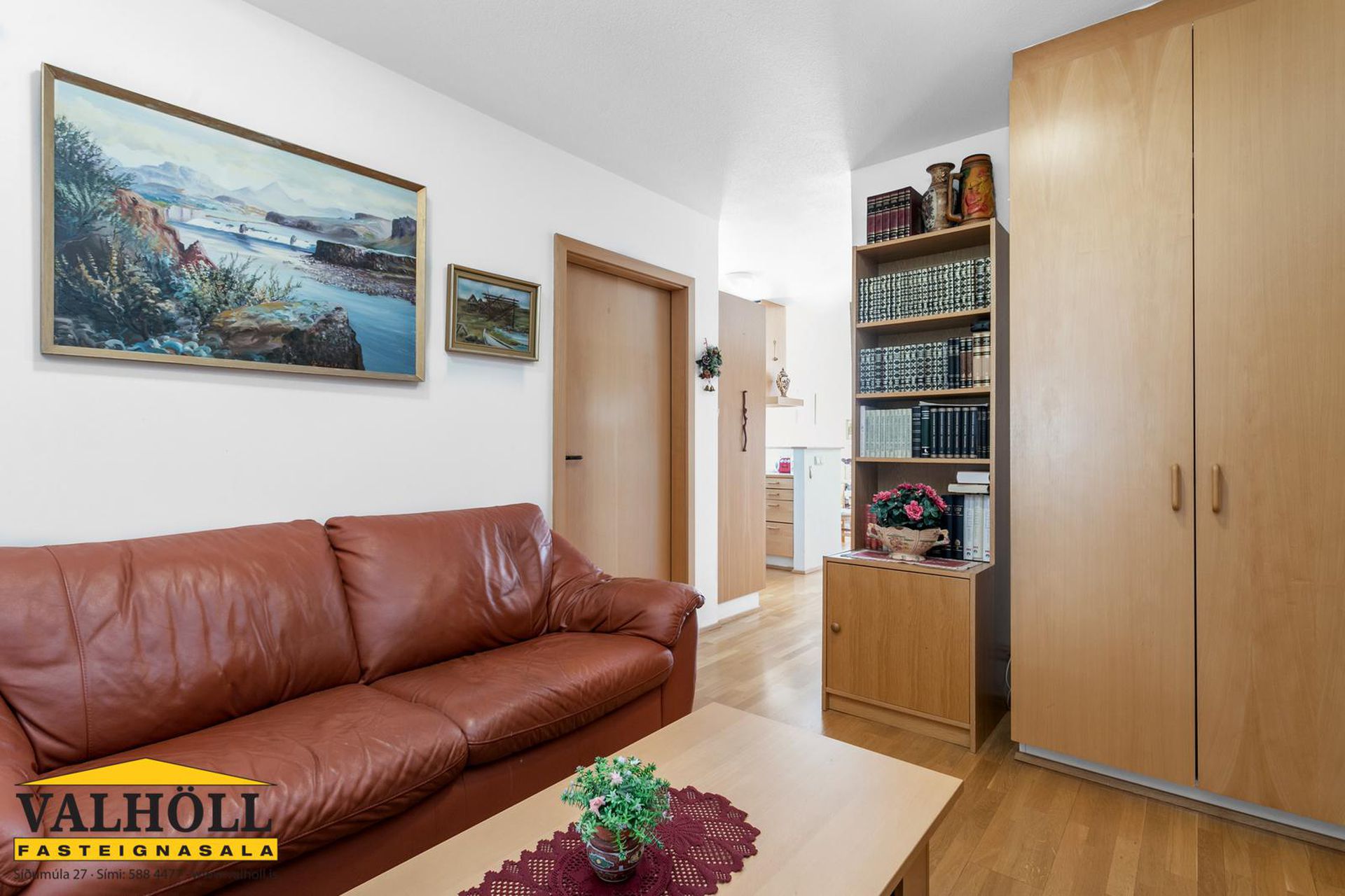 Hraunbær 103, 110 Reykjavík