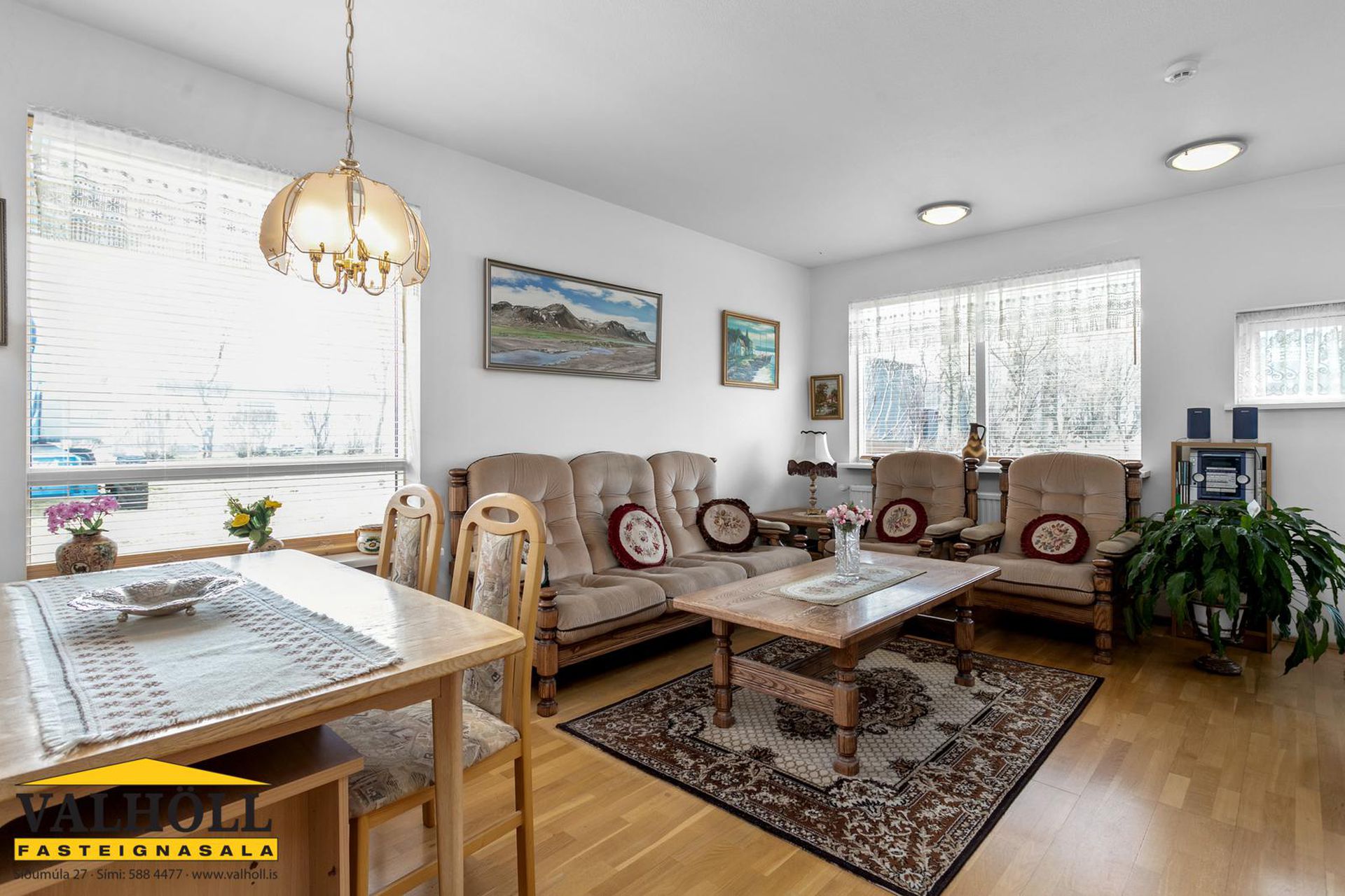 Hraunbær 103, 110 Reykjavík