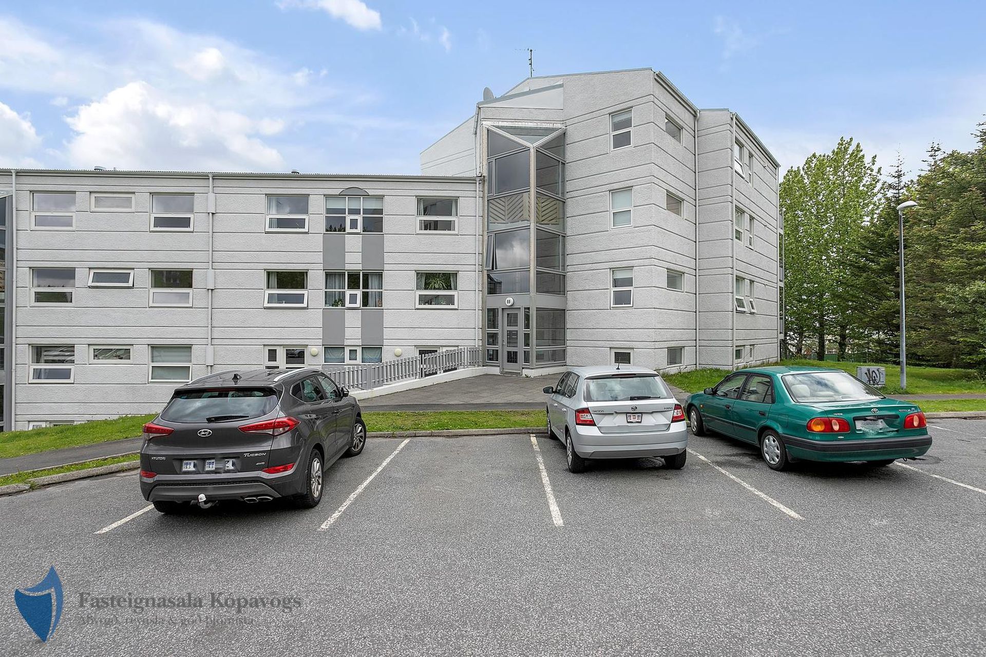 Hlíðarhjalli 69, 200 Kópavogur