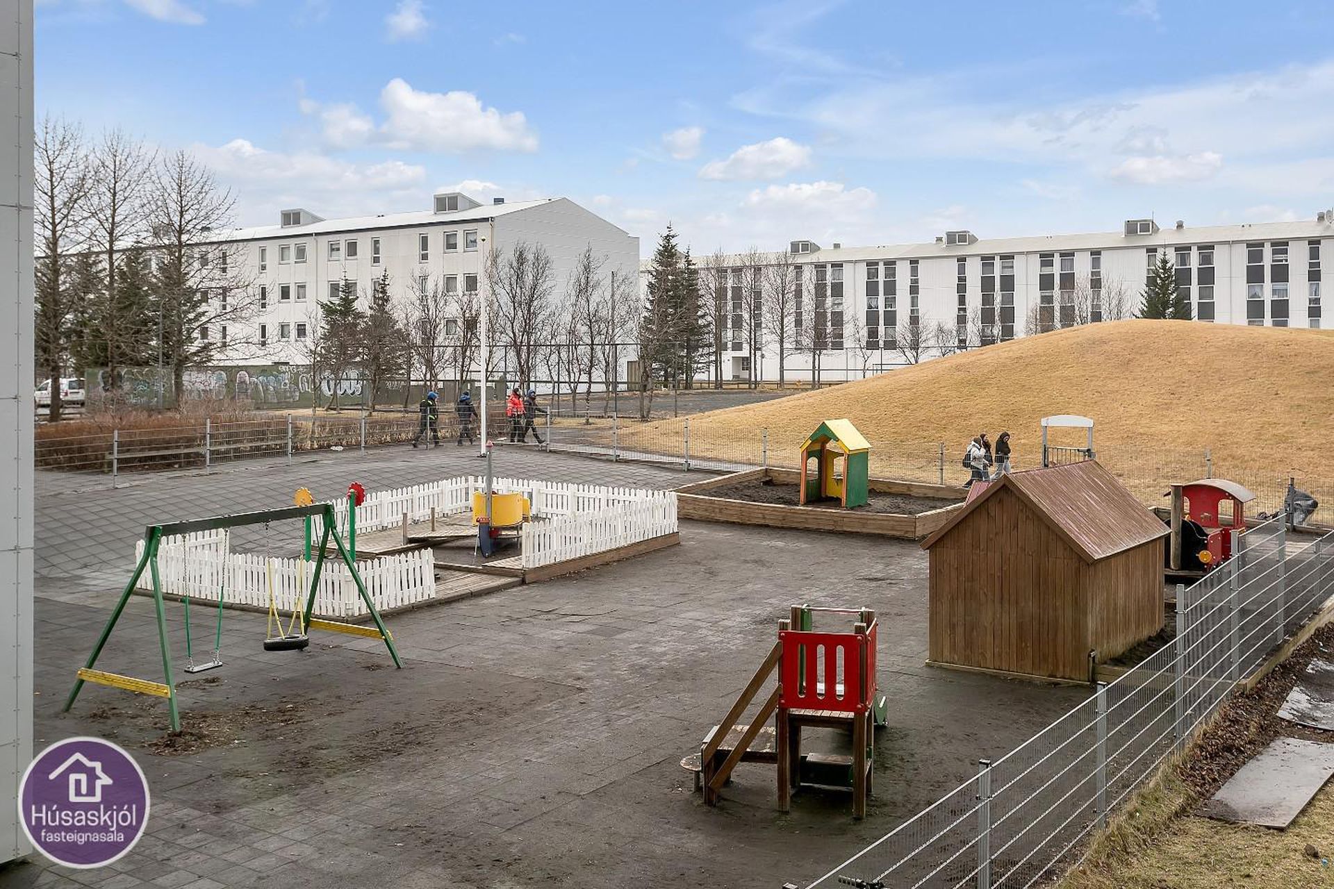 Asparfell 8, 111 Reykjavík
