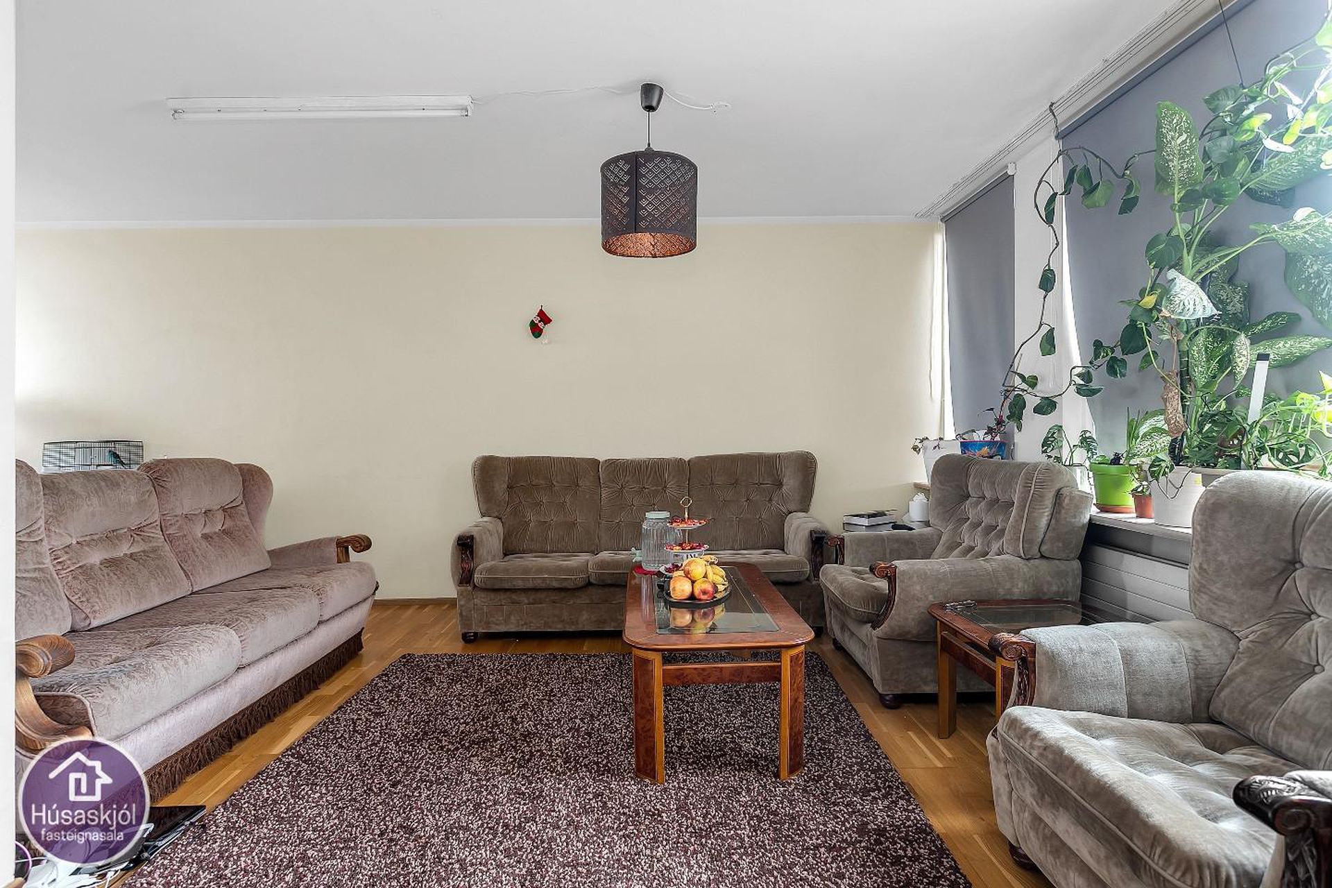 Asparfell 8, 111 Reykjavík