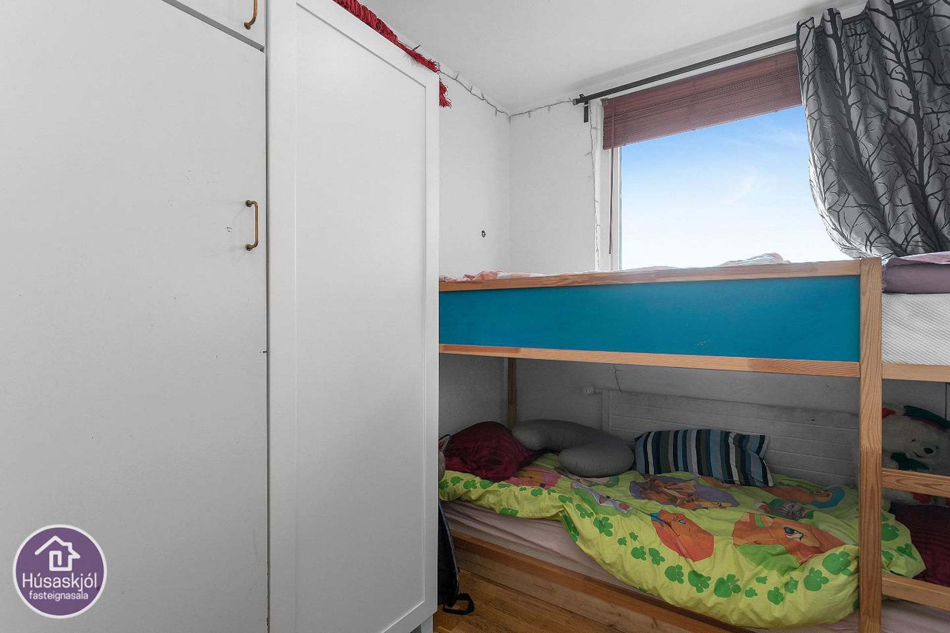 Asparfell 8, 111 Reykjavík