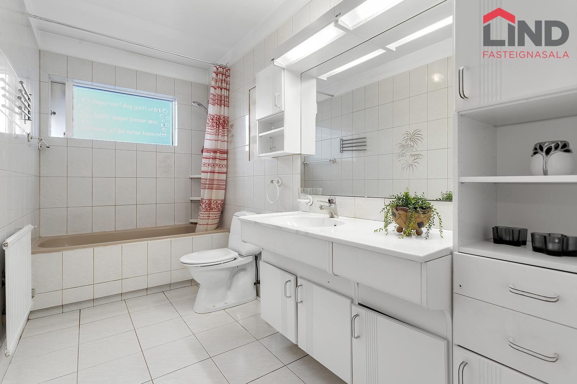 Breiðvangur 4 - 0101, 220 Hafnarfjörður