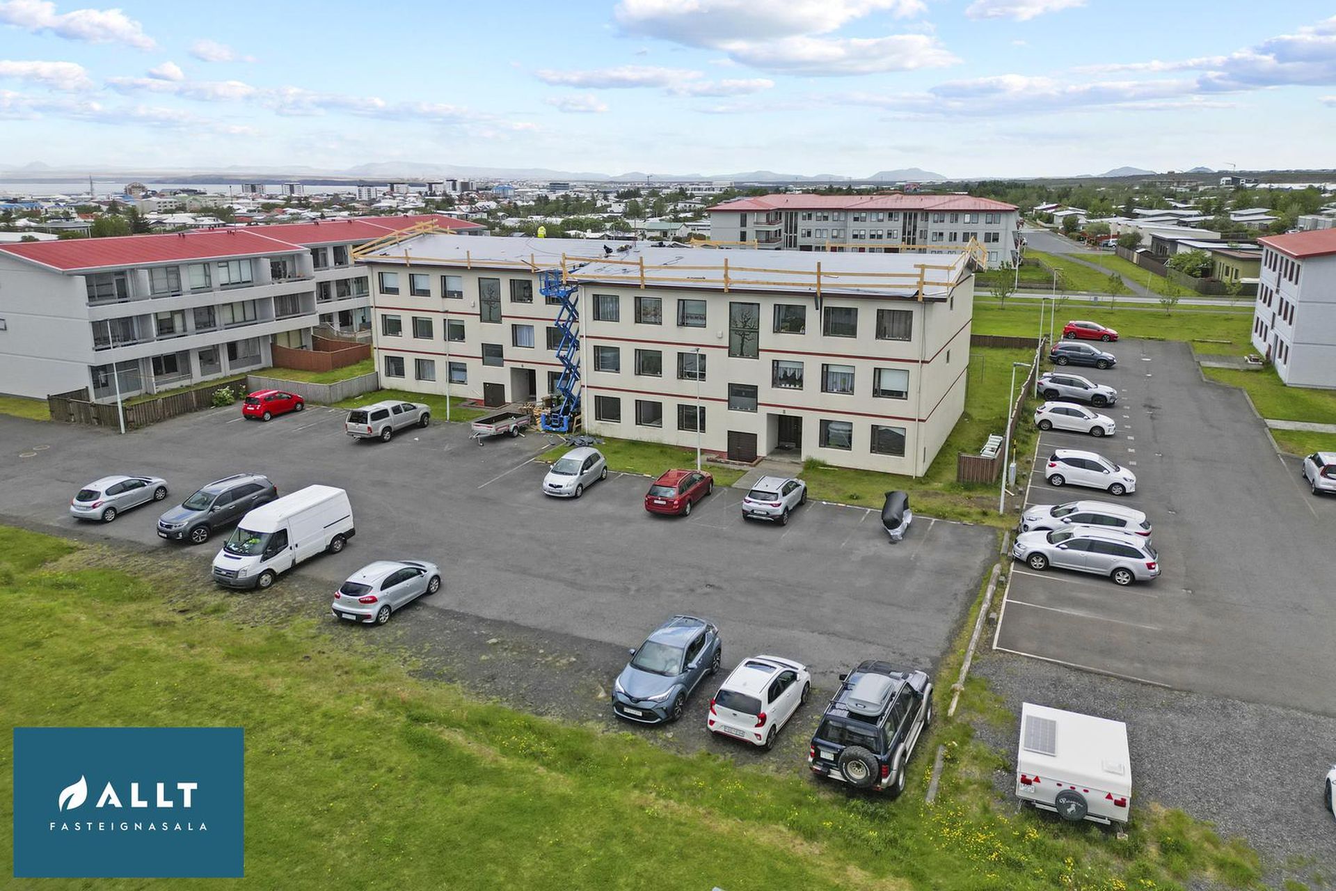 Heiðarhvammur 8, 230 Reykjanesbær