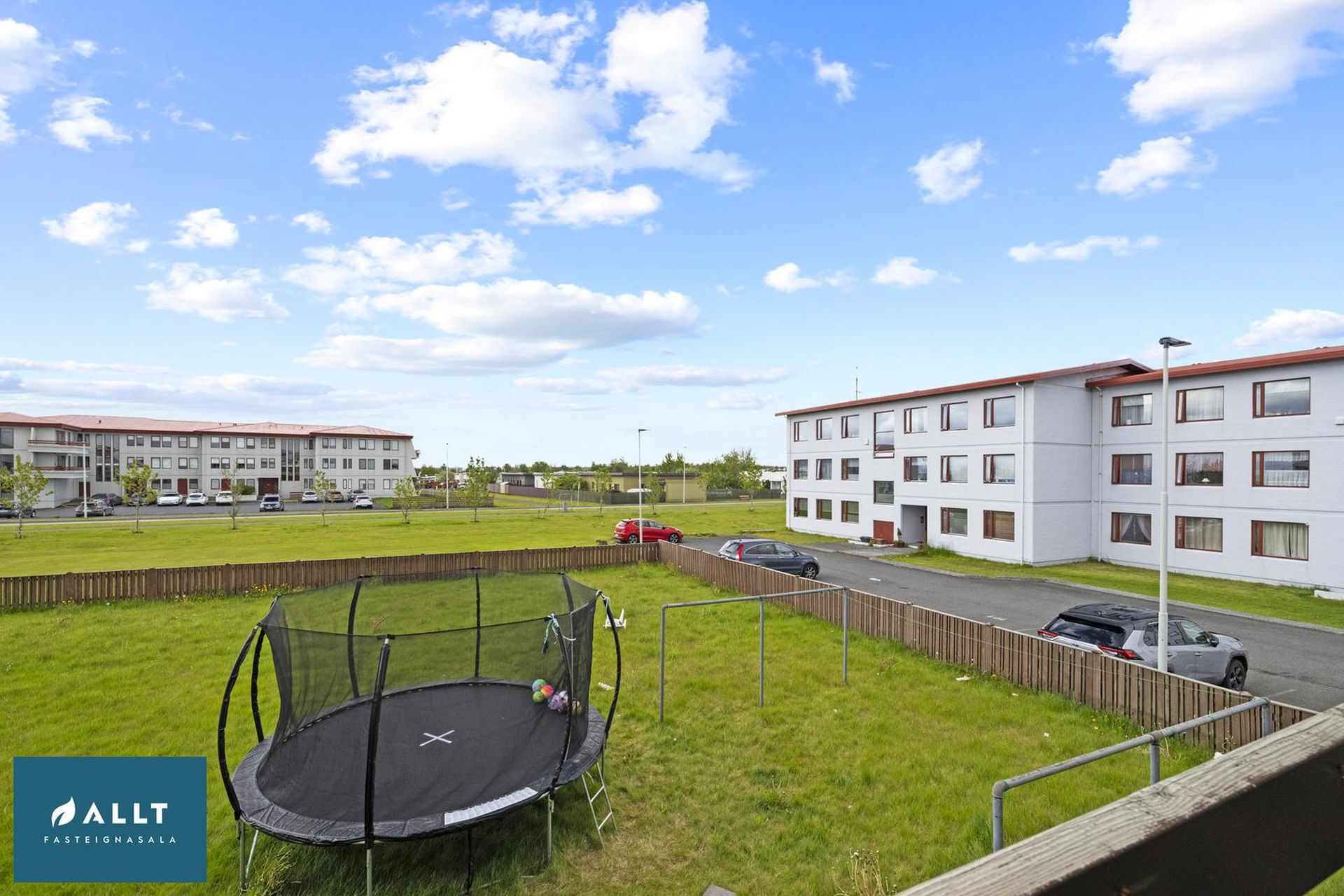 Heiðarhvammur 8, 230 Reykjanesbær