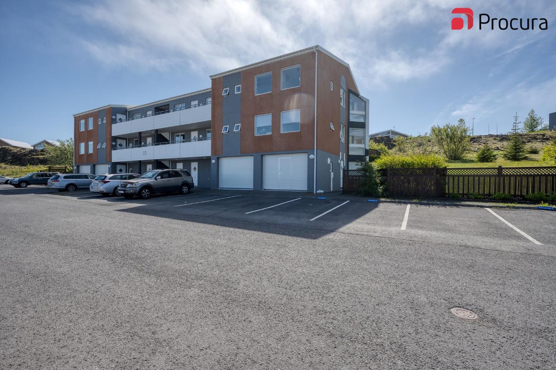 Jötnaborgir 12, 112 Reykjavík