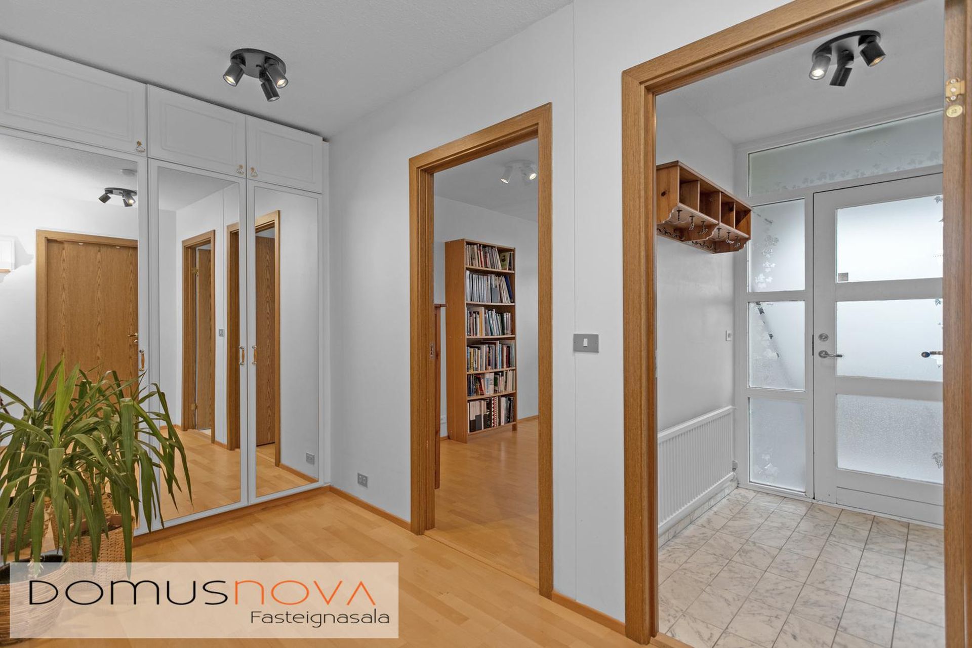 Langamýri 20, 210 Garðabær