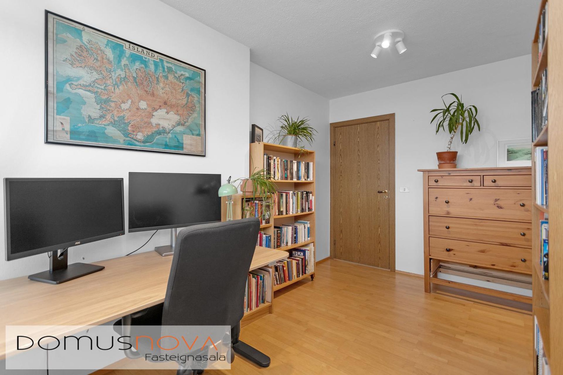 Langamýri 20, 210 Garðabær