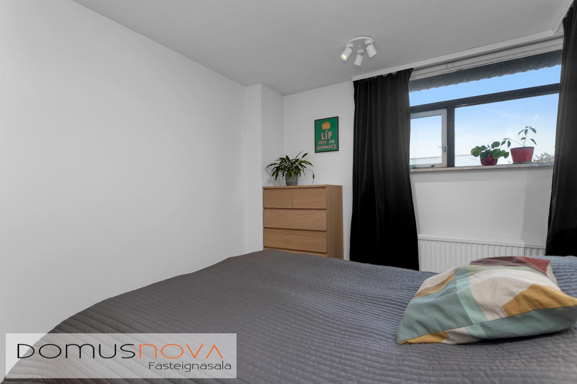 Langamýri 20, 210 Garðabær