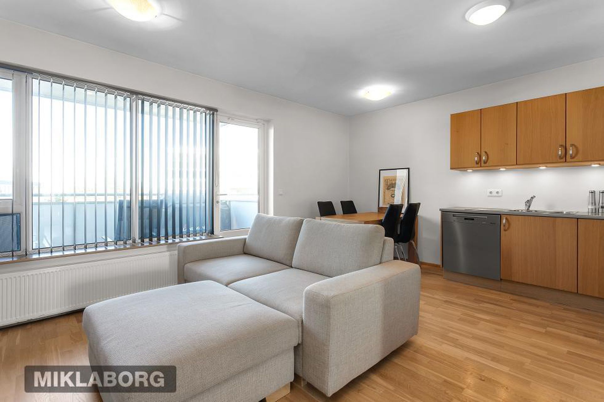 Flatahraun 1, 220 Hafnarfjörður