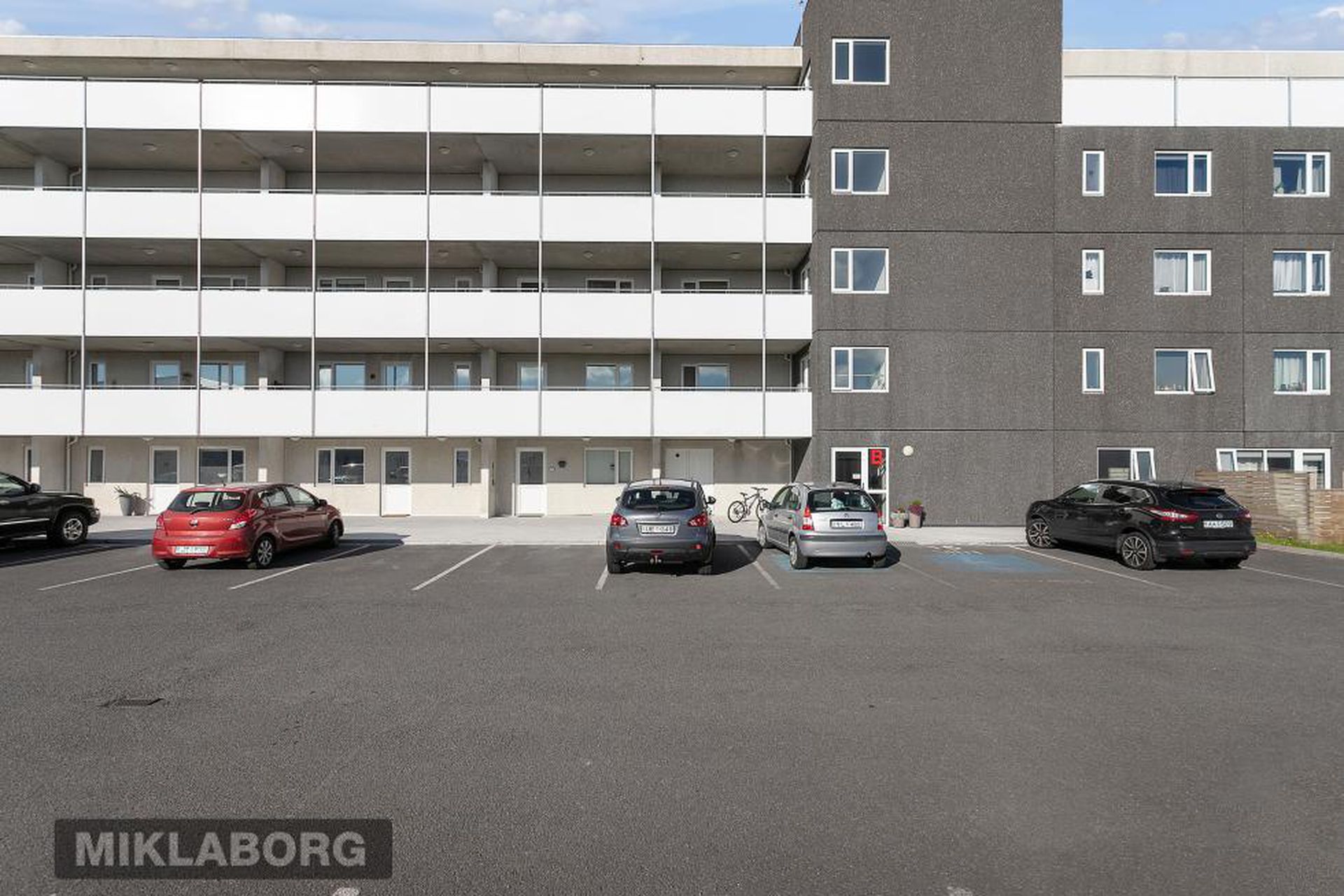 Flatahraun 1, 220 Hafnarfjörður