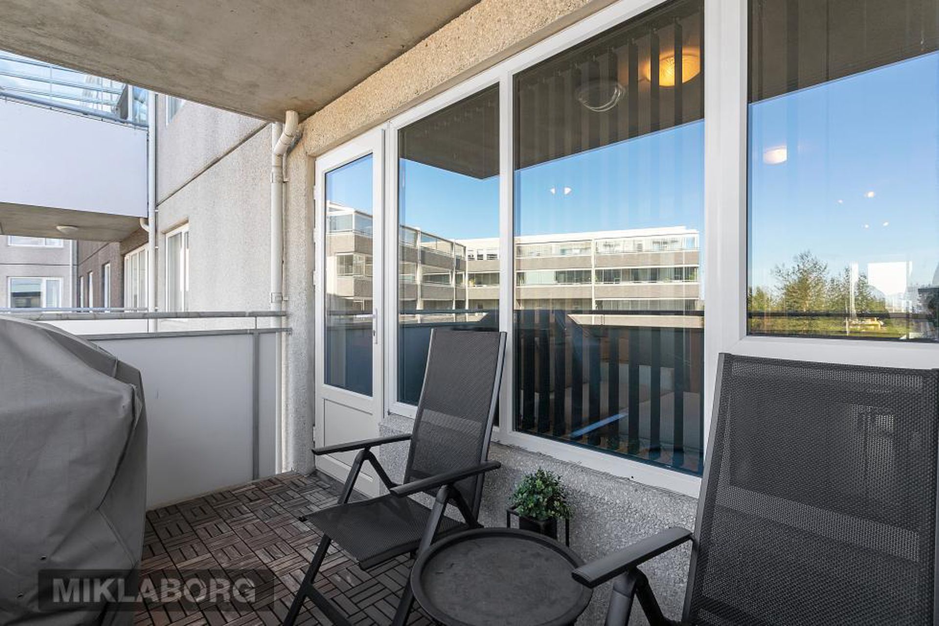 Flatahraun 1, 220 Hafnarfjörður