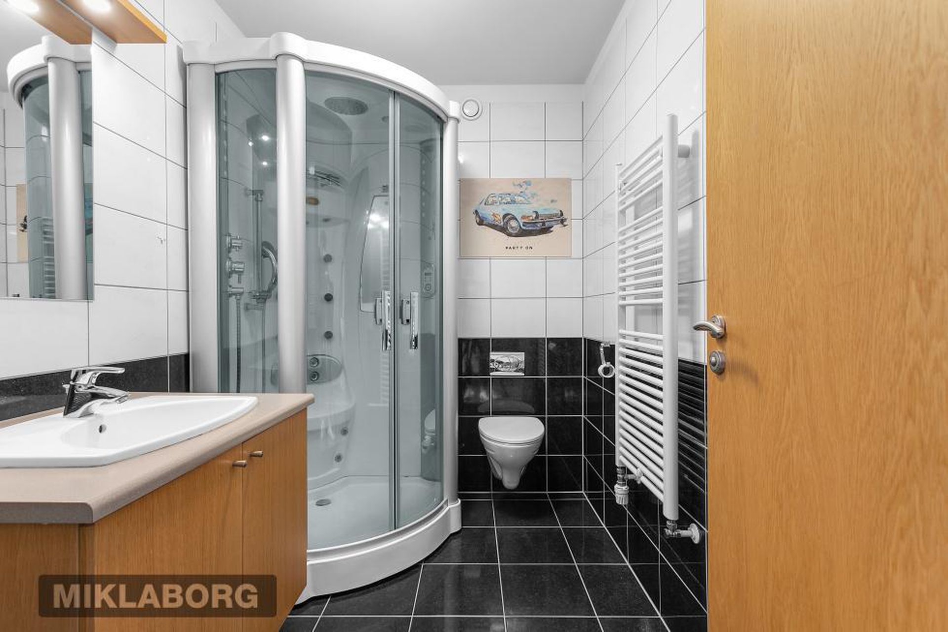 Flatahraun 1, 220 Hafnarfjörður