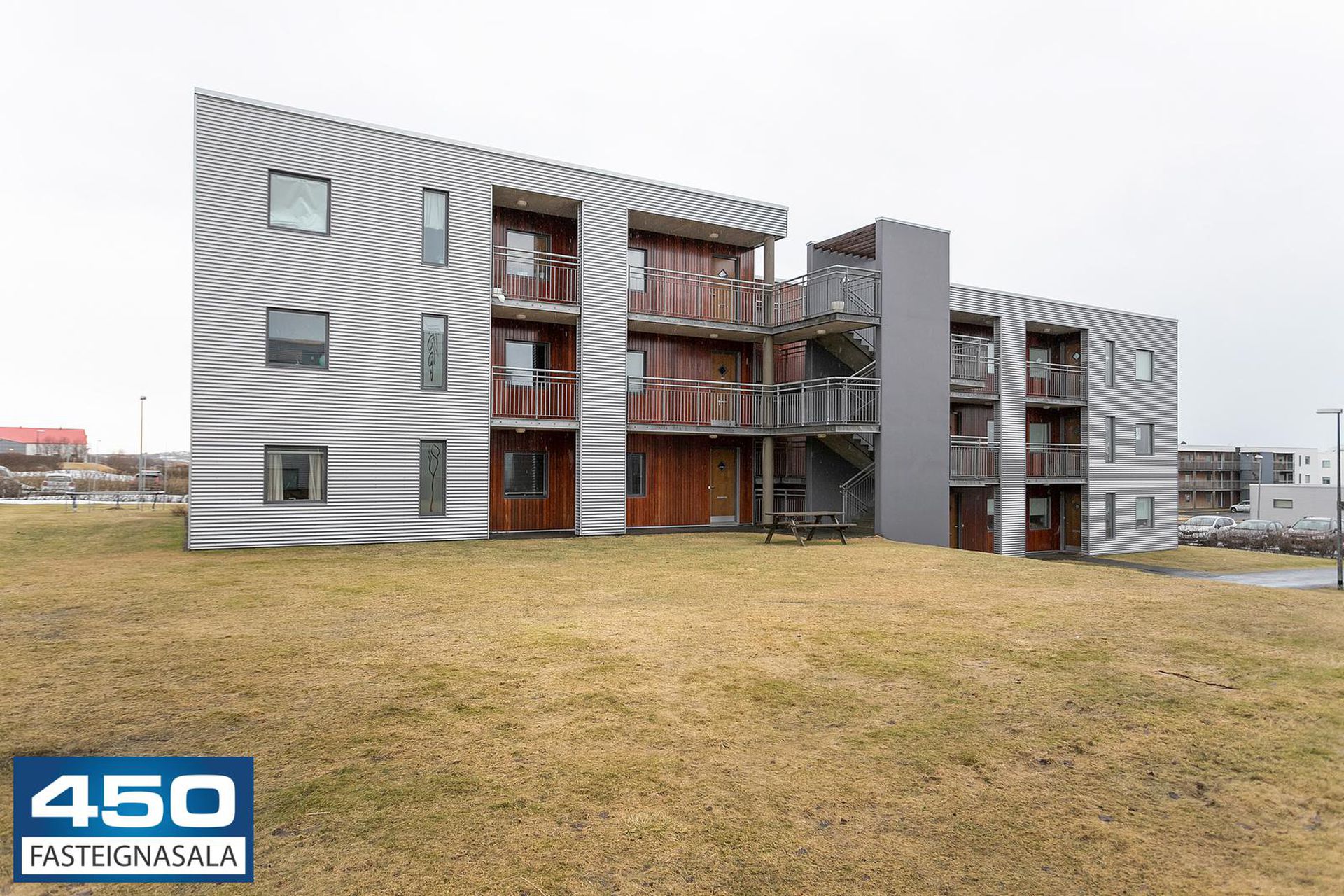 Klapparhlíð 30, 270 Mosfellsbær