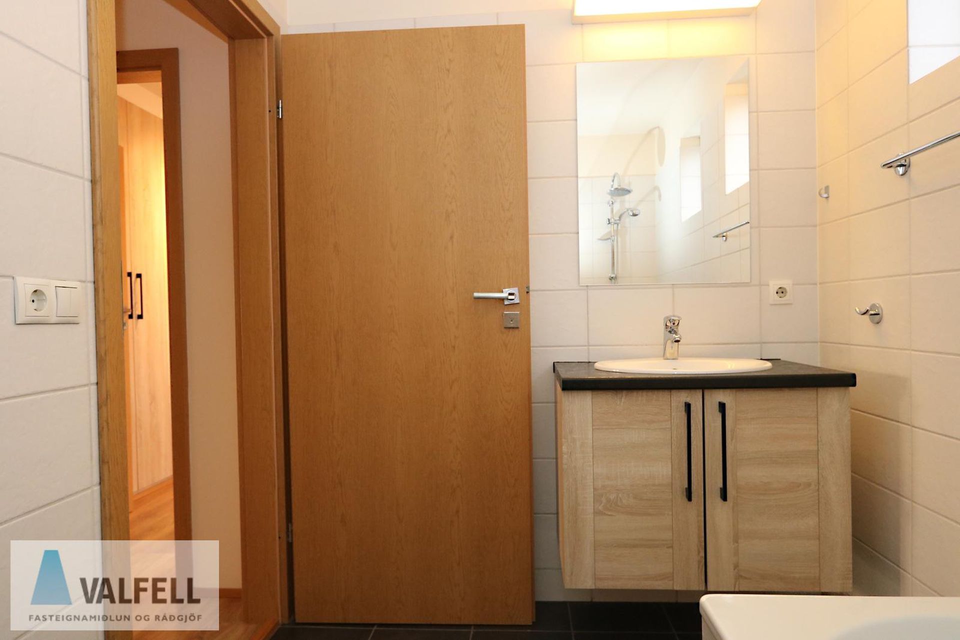 Holtsflöt 9, 300 Akranes