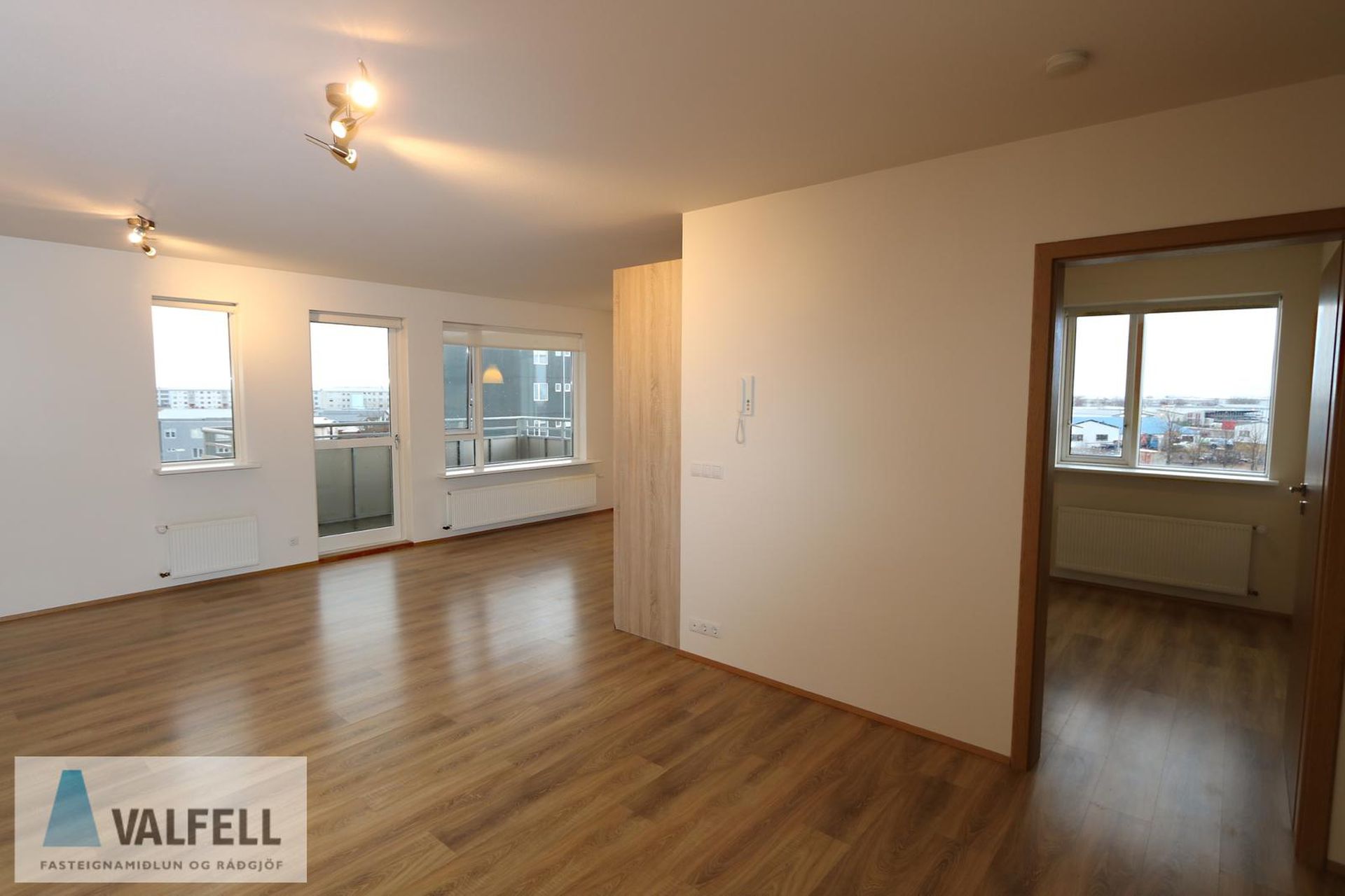 Holtsflöt 9, 300 Akranes