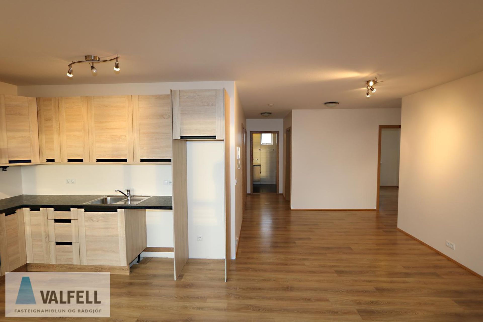 Holtsflöt 9, 300 Akranes