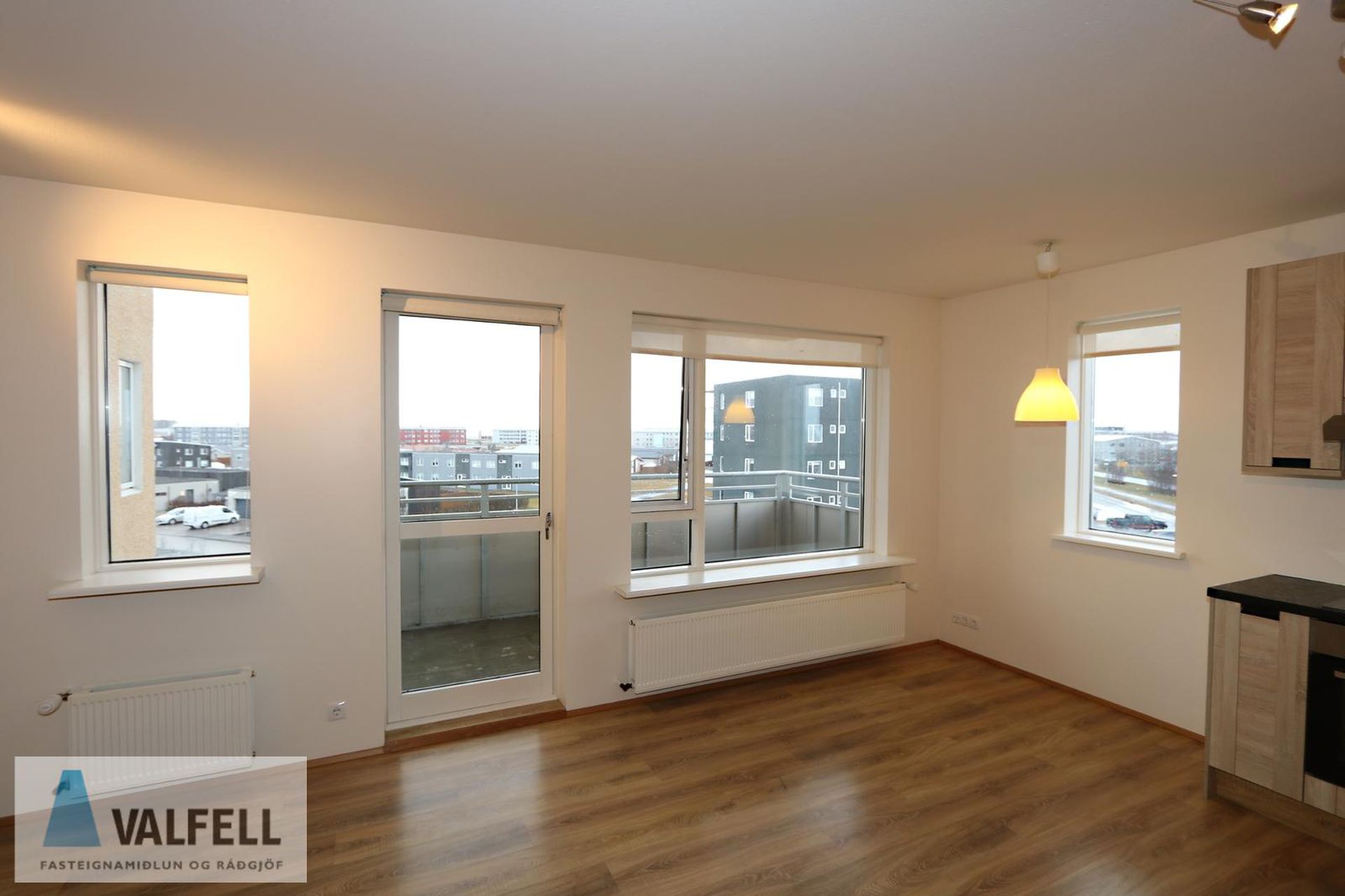 Holtsflöt 9, 300 Akranes