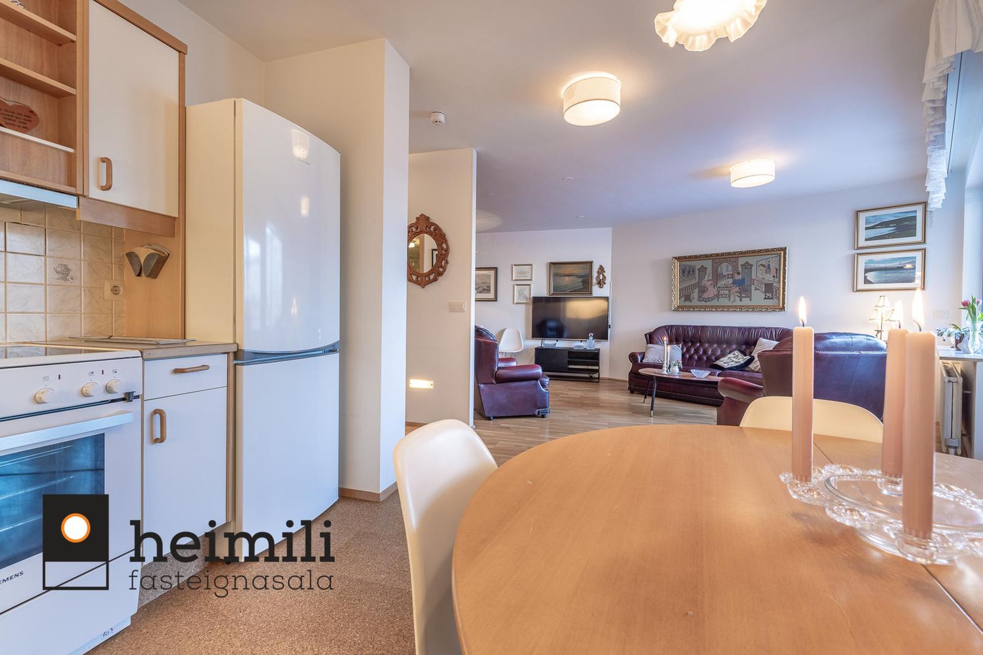 Hvassaleiti 58, 103 Reykjavík