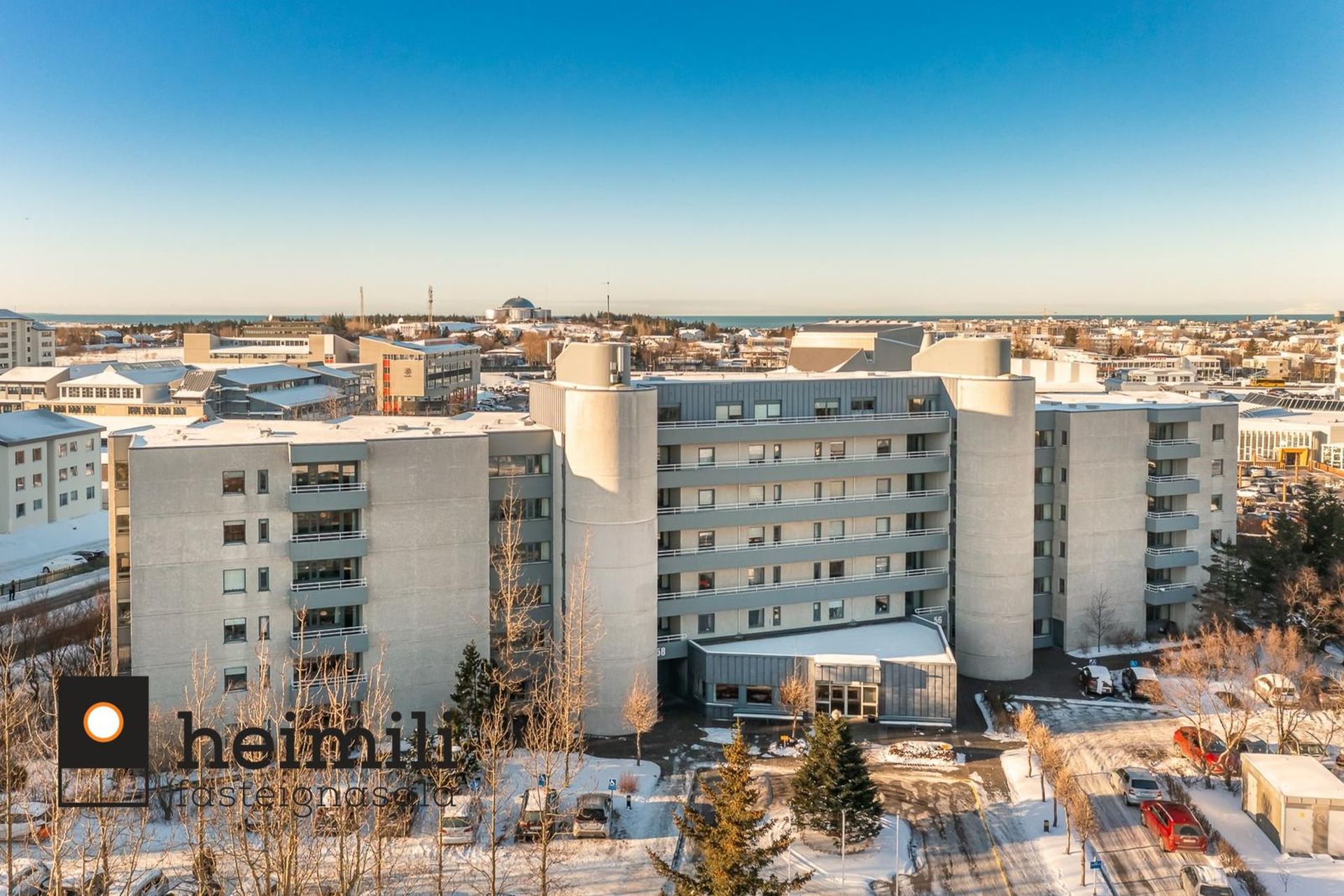 Hvassaleiti 58, 103 Reykjavík