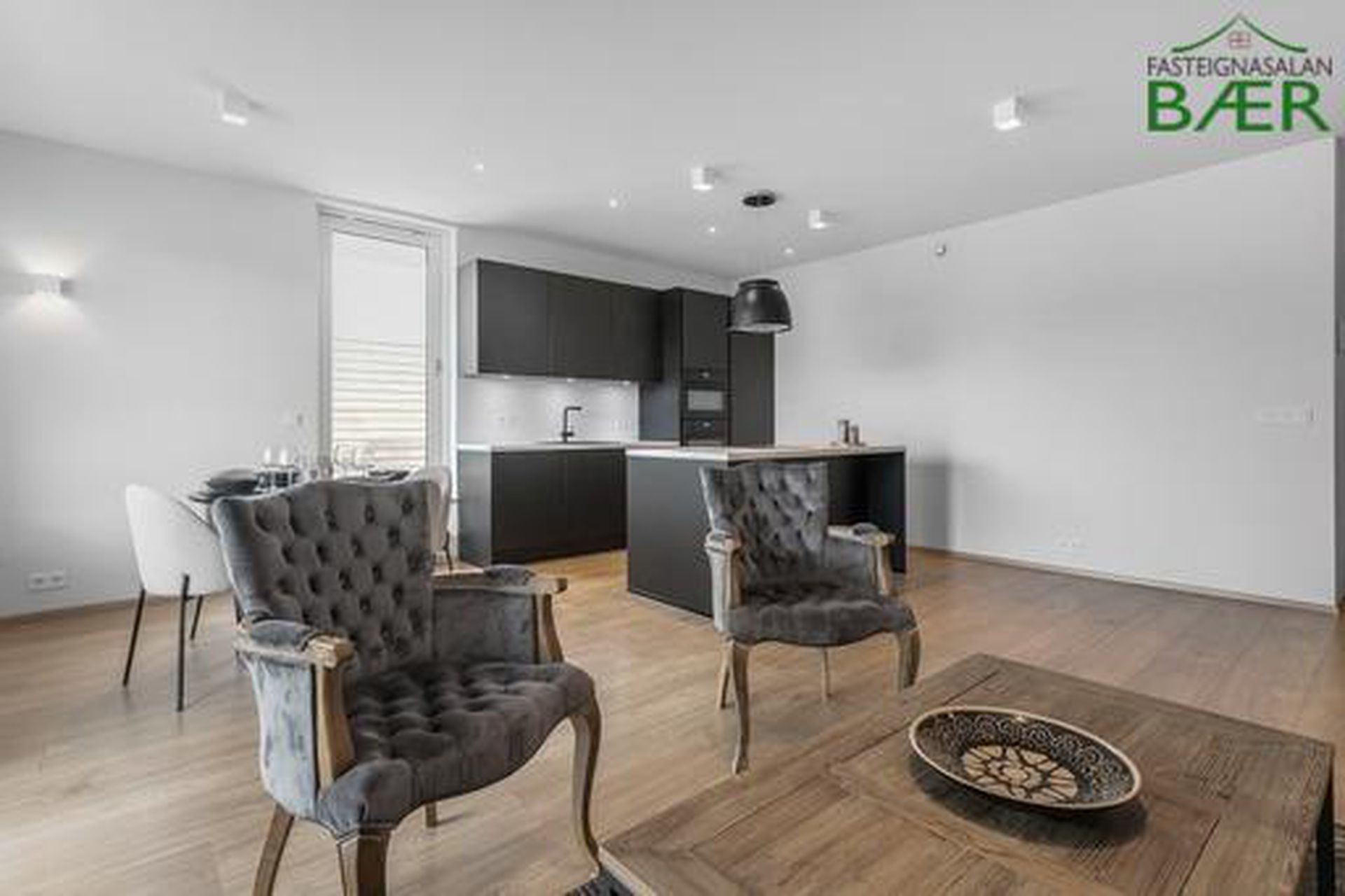 Smyrilshlíð 14, 102 Reykjavík