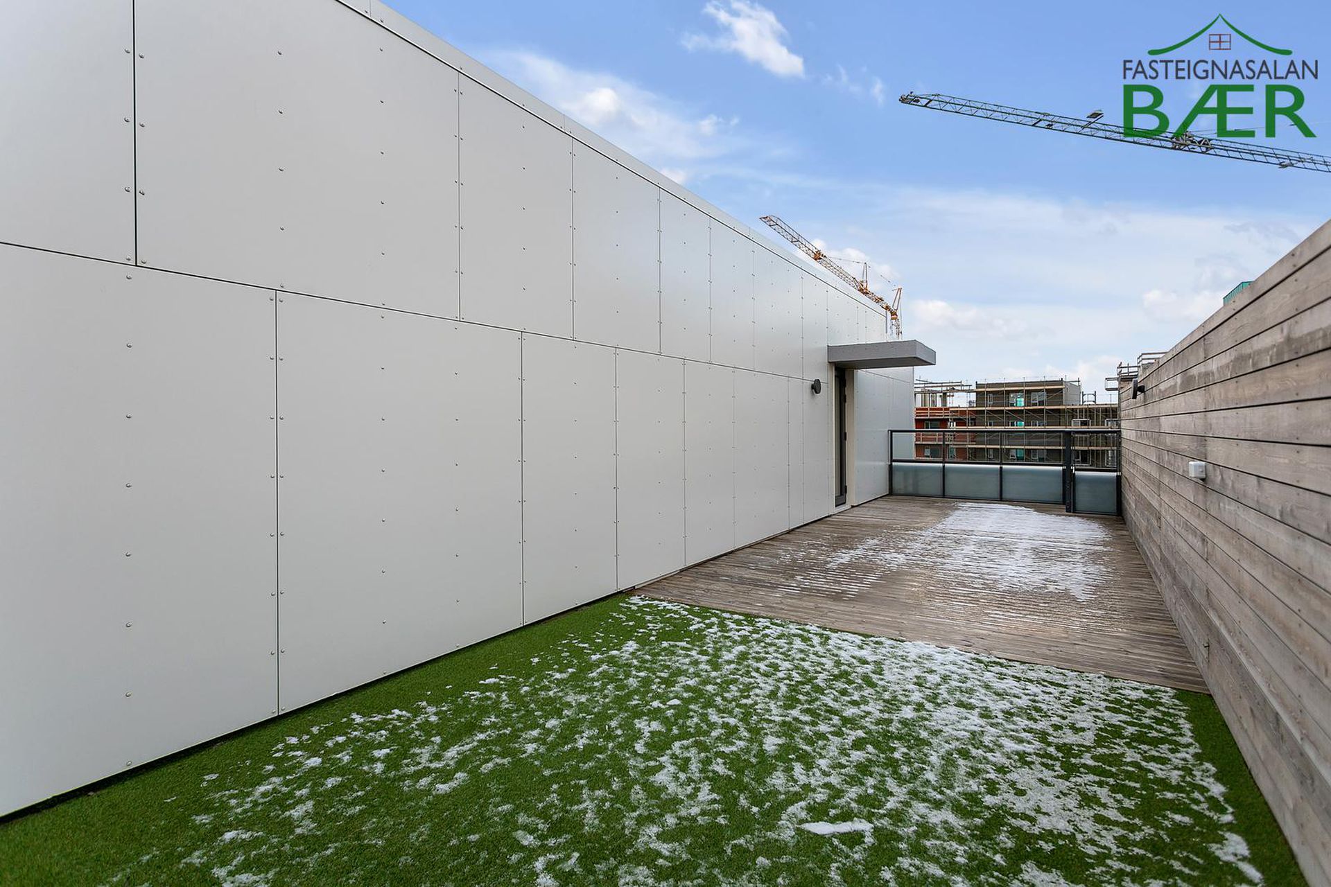 Smyrilshlíð 14, 102 Reykjavík