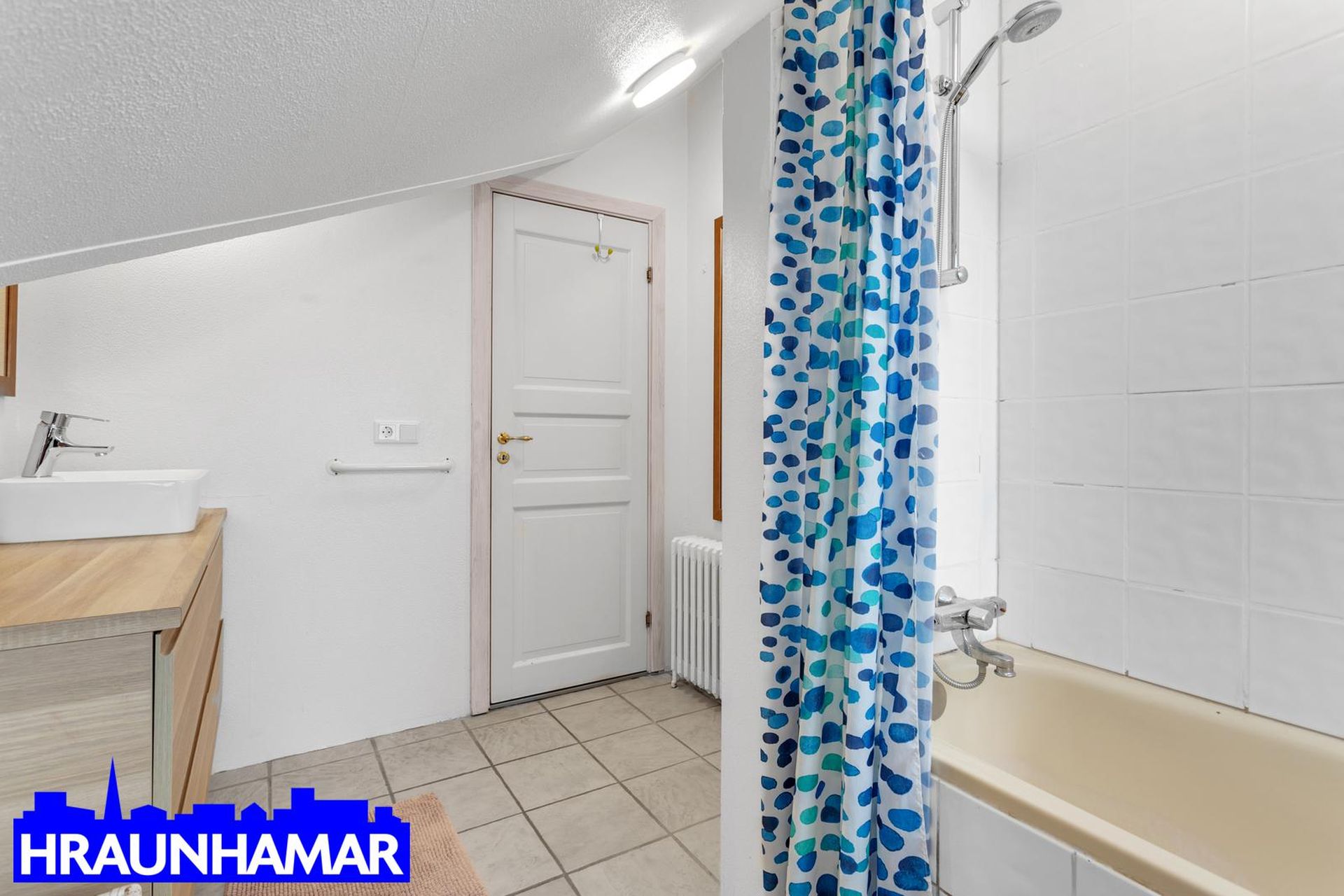 Víðimelur 64, 107 Reykjavík