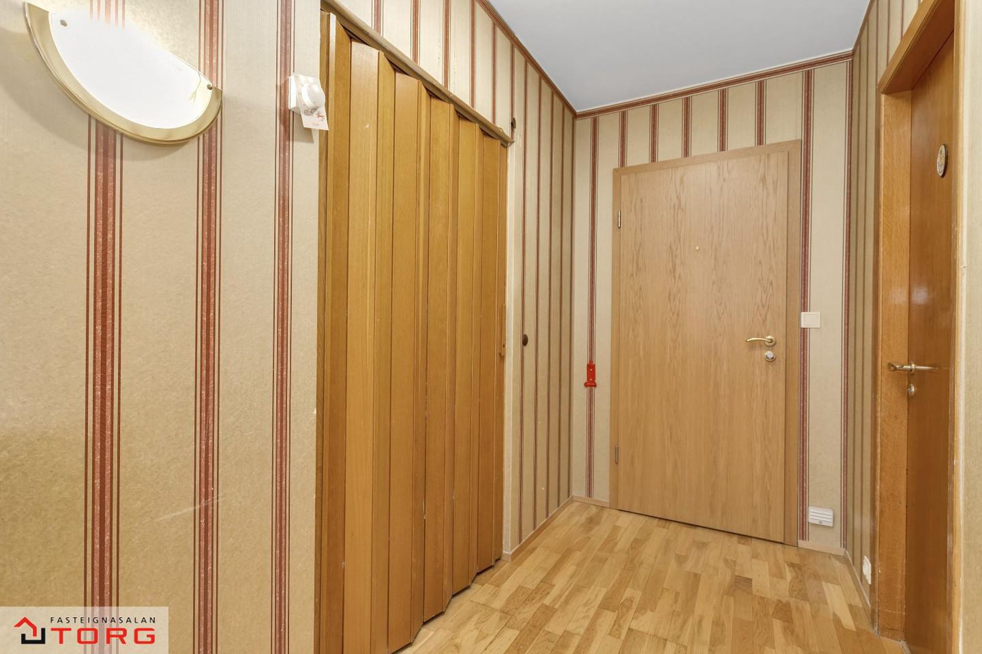 Kleppsvegur 44, 105 Reykjavík